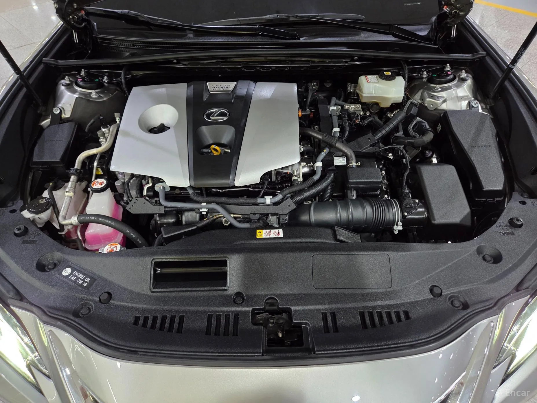 Lexus ES300h 7th Generation превью 18