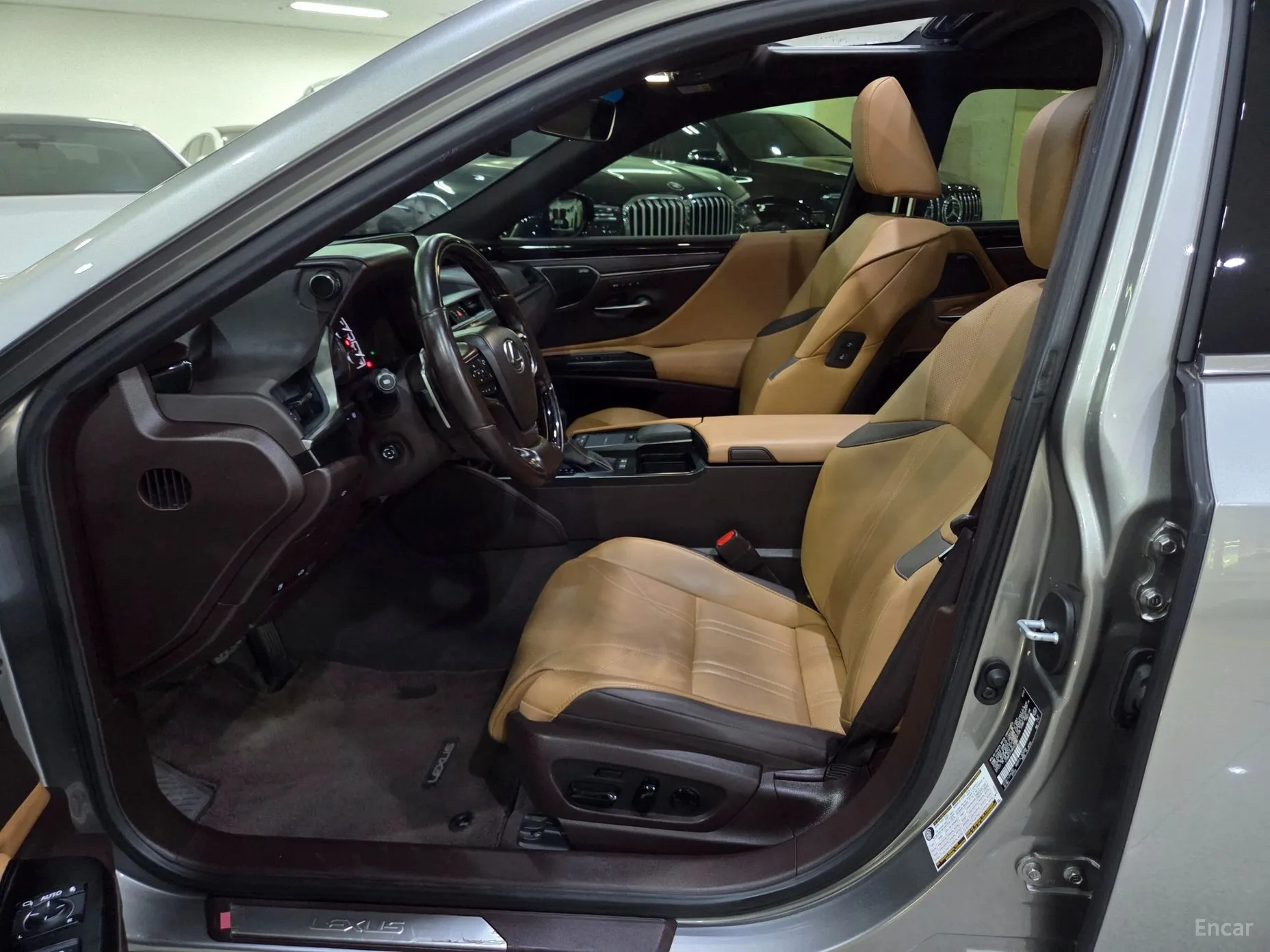 Lexus ES300h 7th Generation превью 6