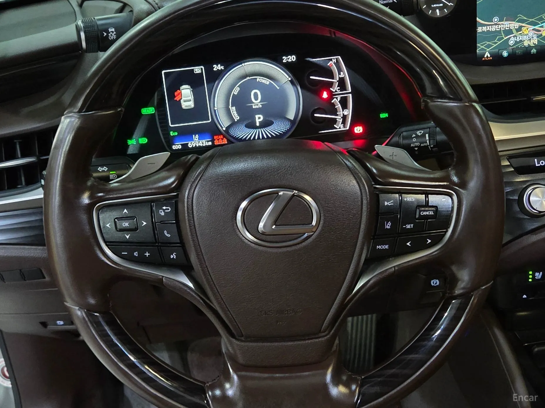 Lexus ES300h 7th Generation превью 9