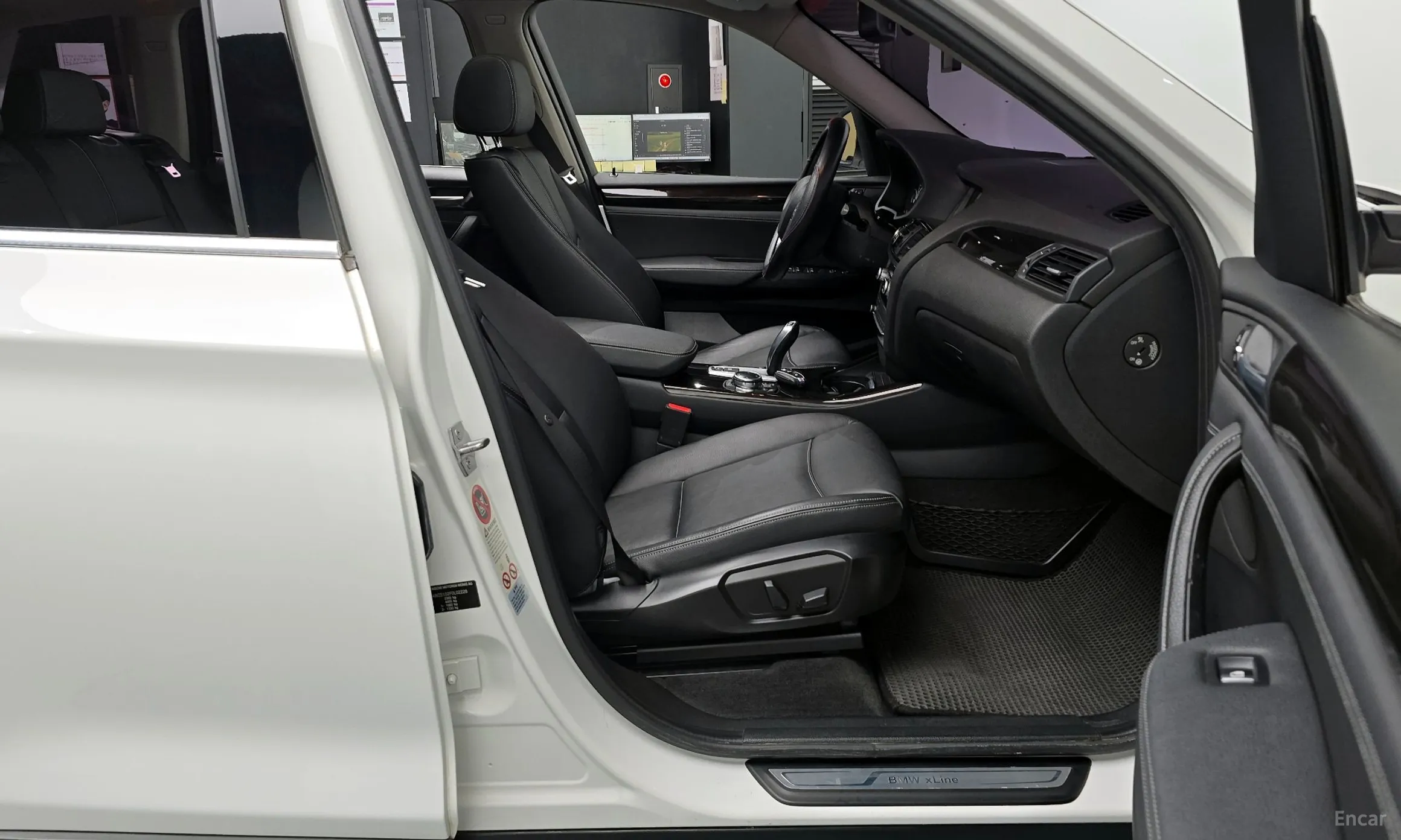 BMW X3 (F25) превью 11