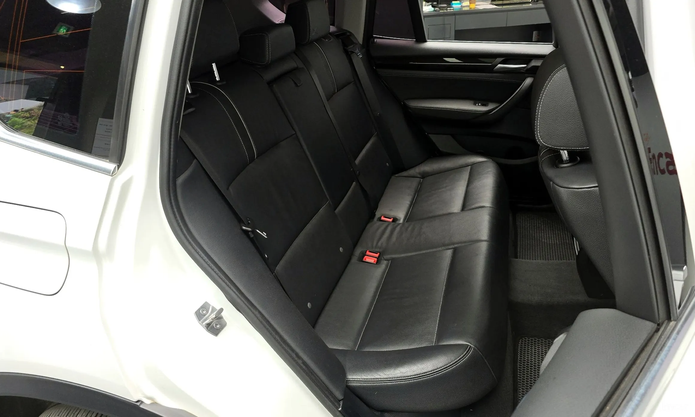 BMW X3 (F25) превью 12