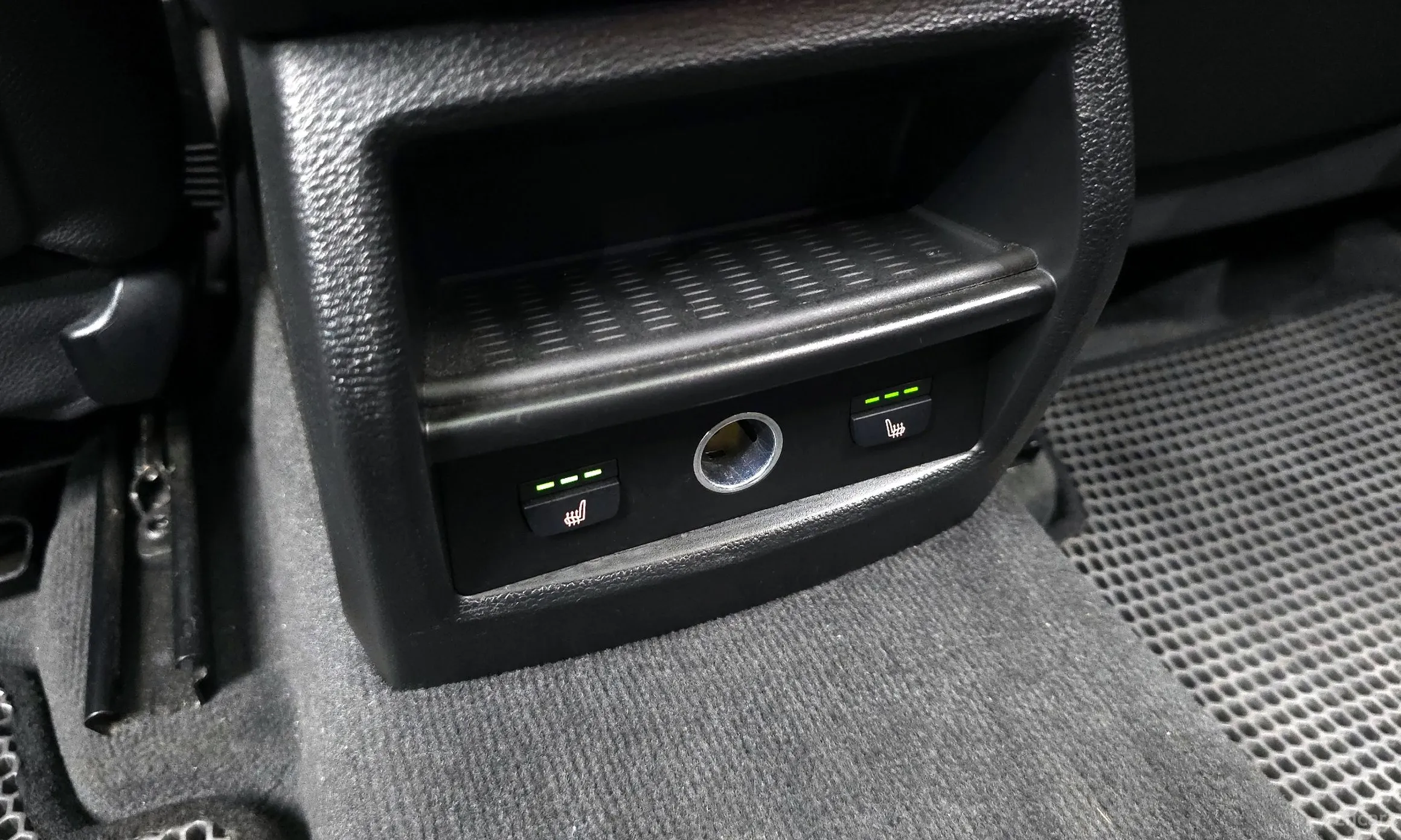 BMW X3 (F25) превью 16