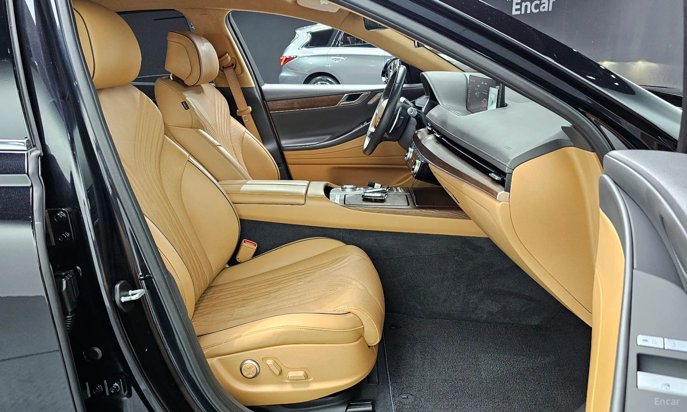 Genesis G80 (RG3) превью 12