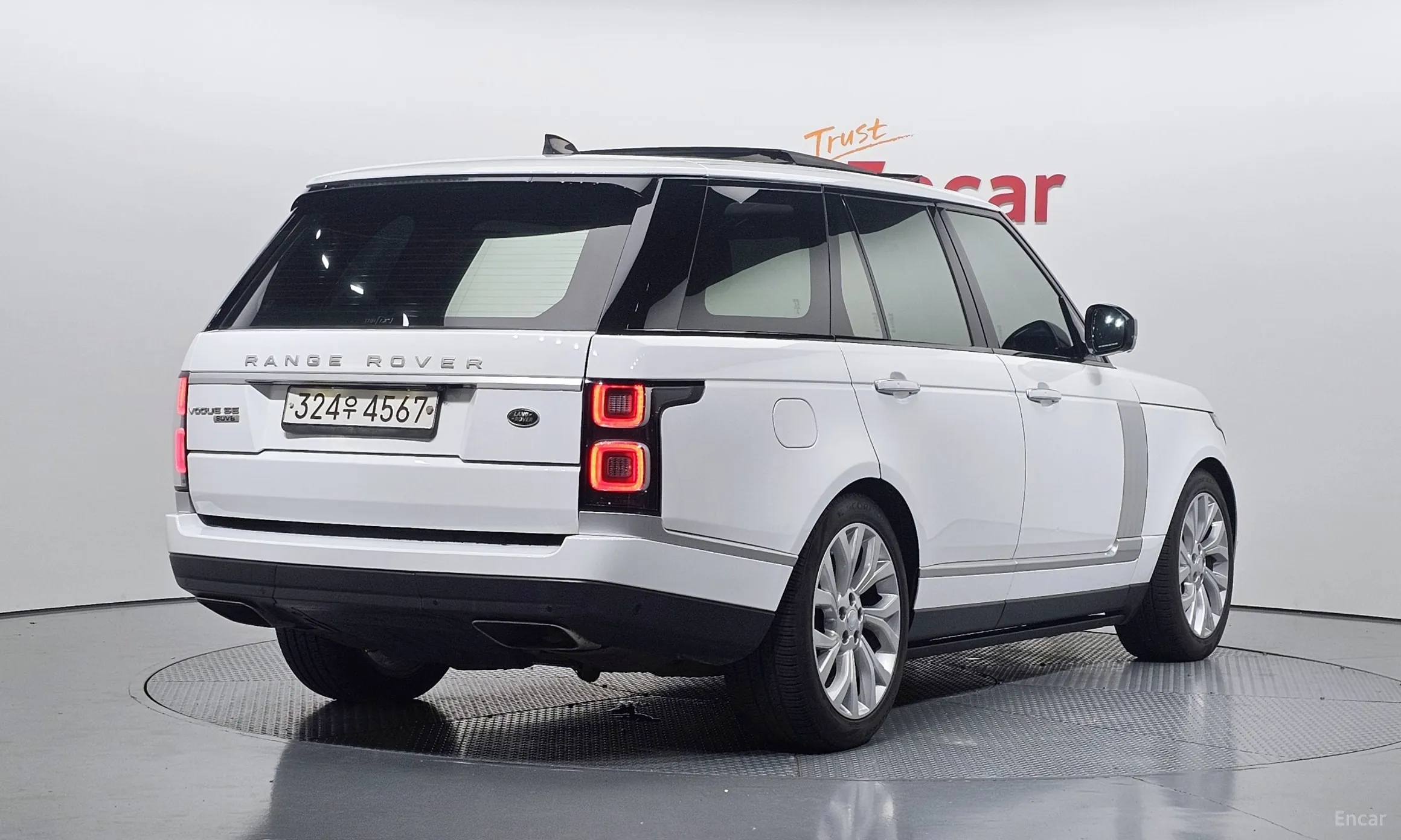 Land Rover Range Rover 4th Generation превью 2