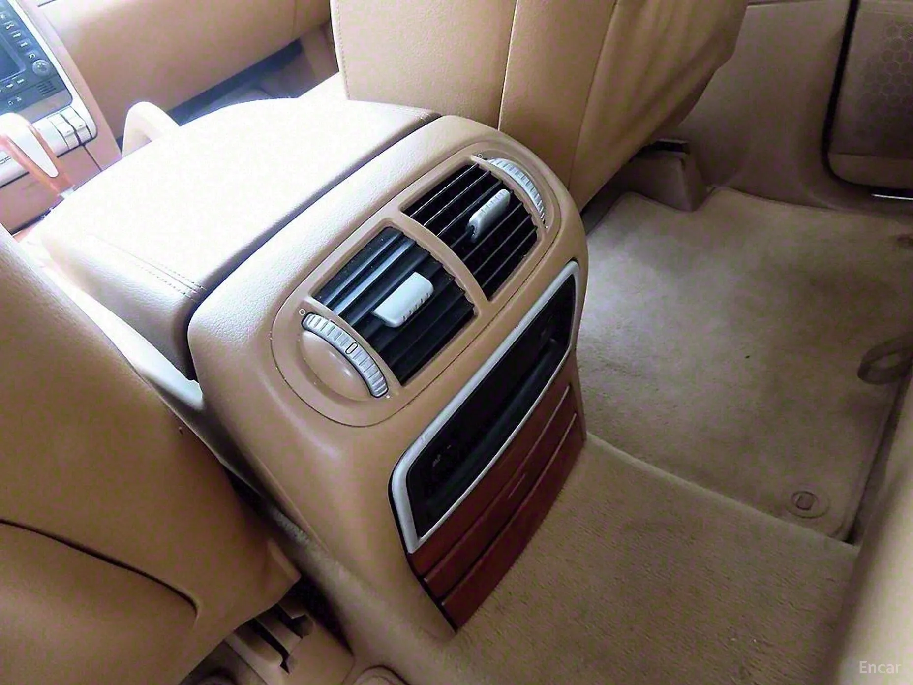 Porsche Cayenne превью 13