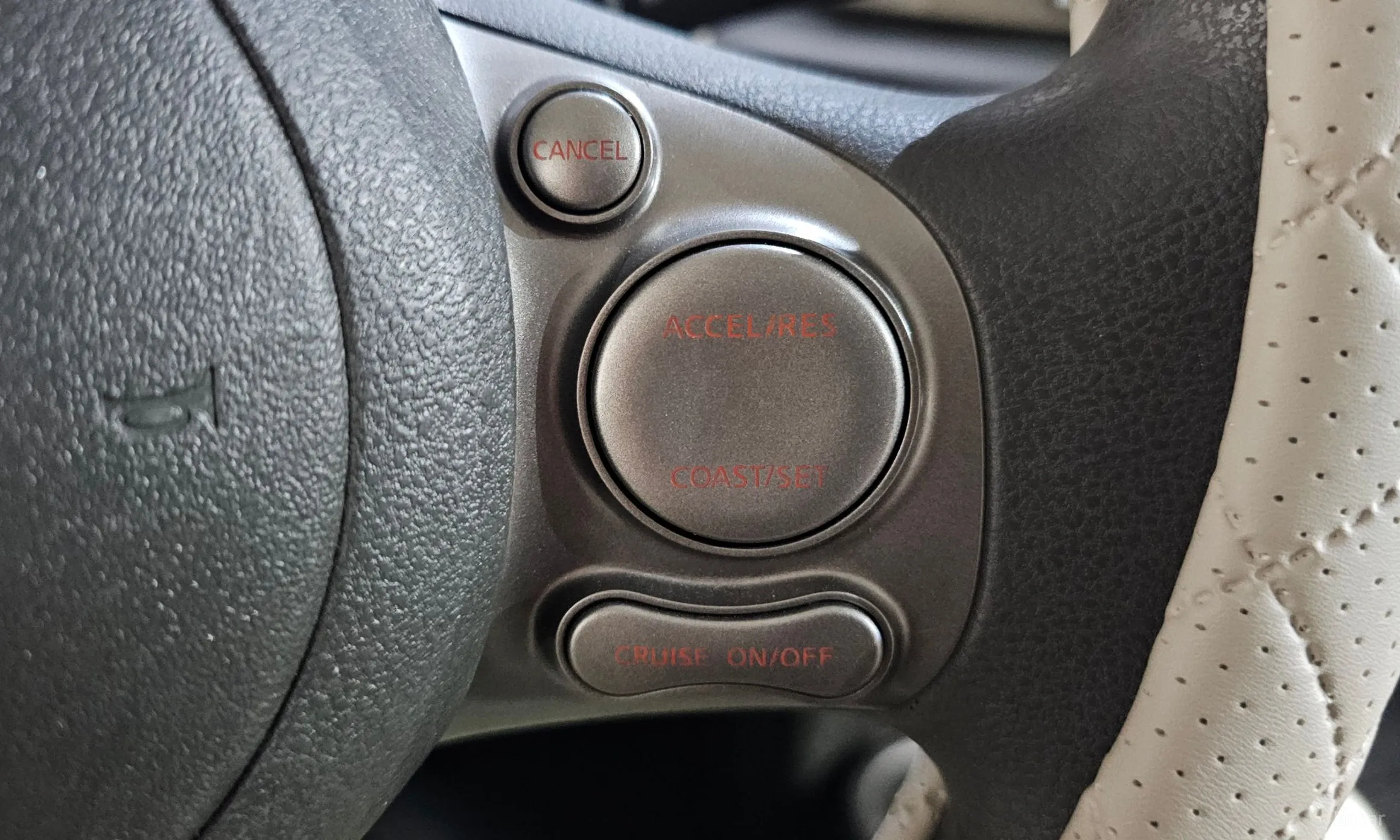 Nissan Cube превью 17
