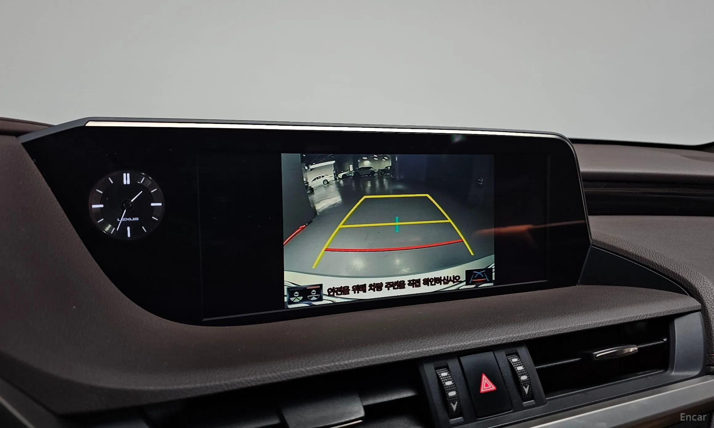 Lexus ES300h 7th Generation превью 14