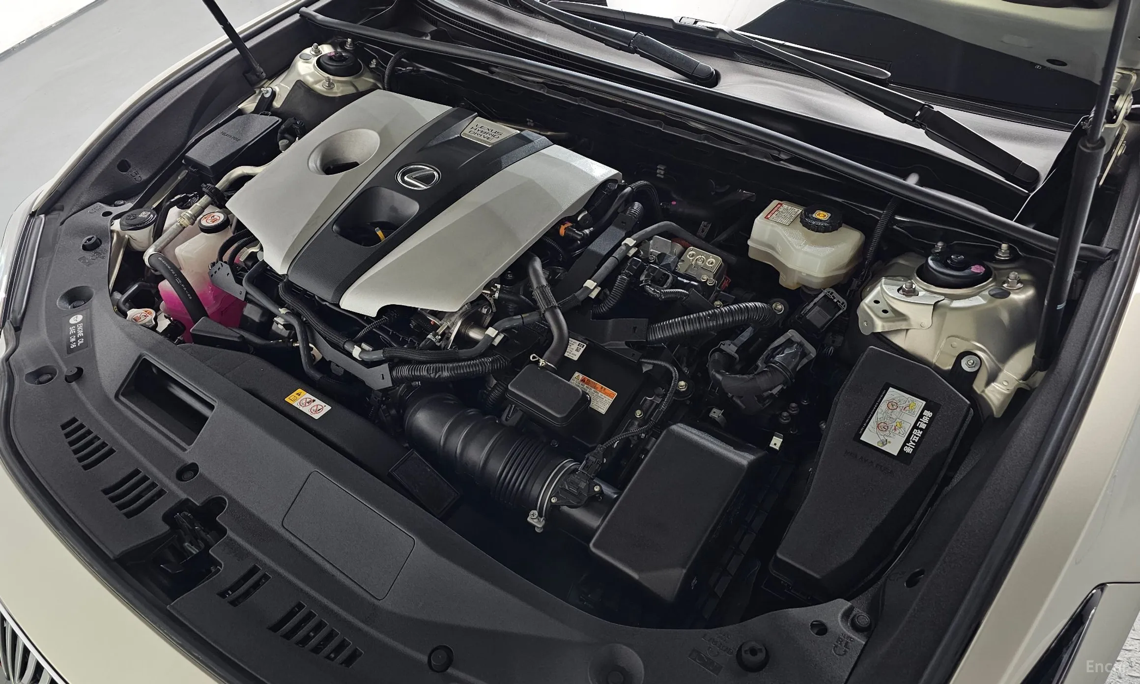 Lexus ES300h 7th Generation превью 6