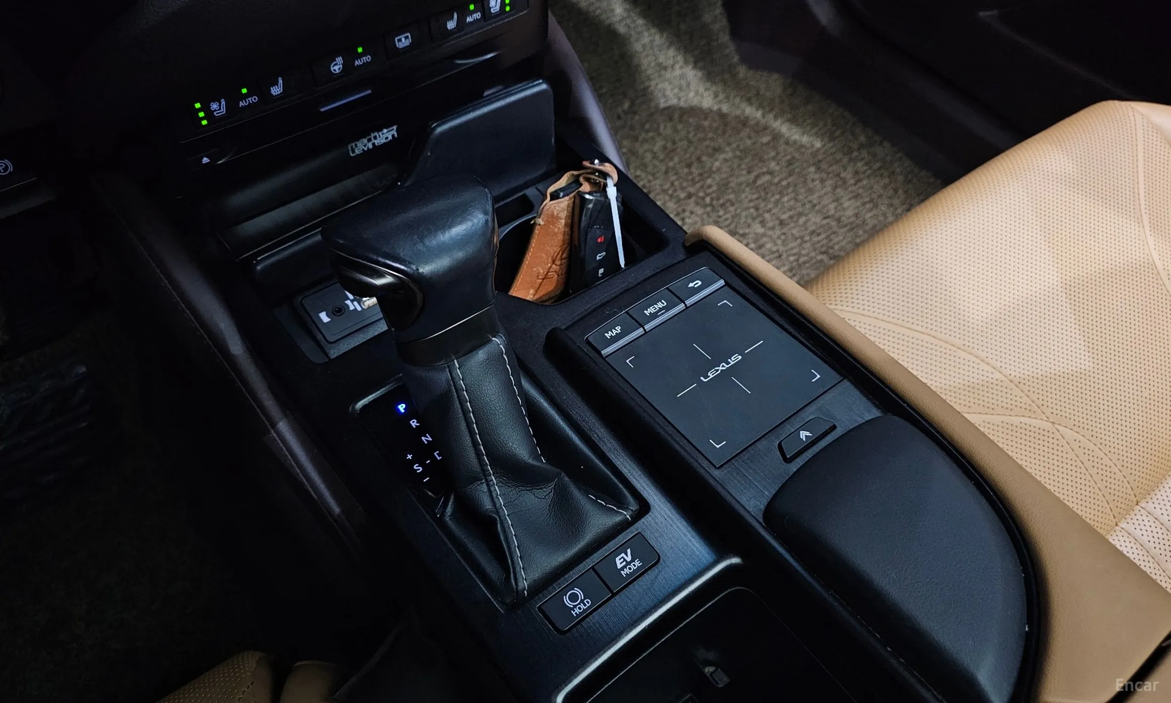 Lexus ES300h 7th Generation превью 9