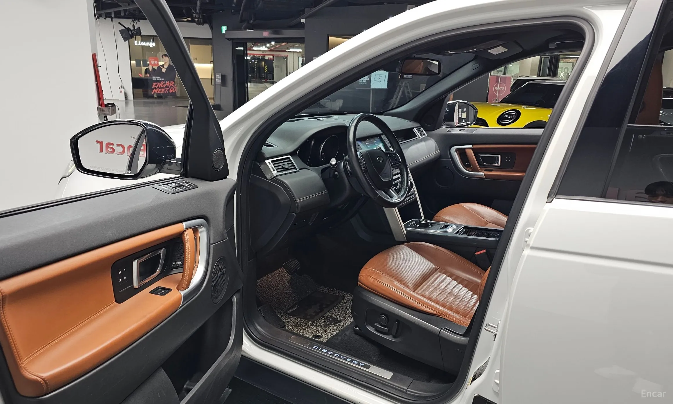Land Rover Discovery Sports превью 10