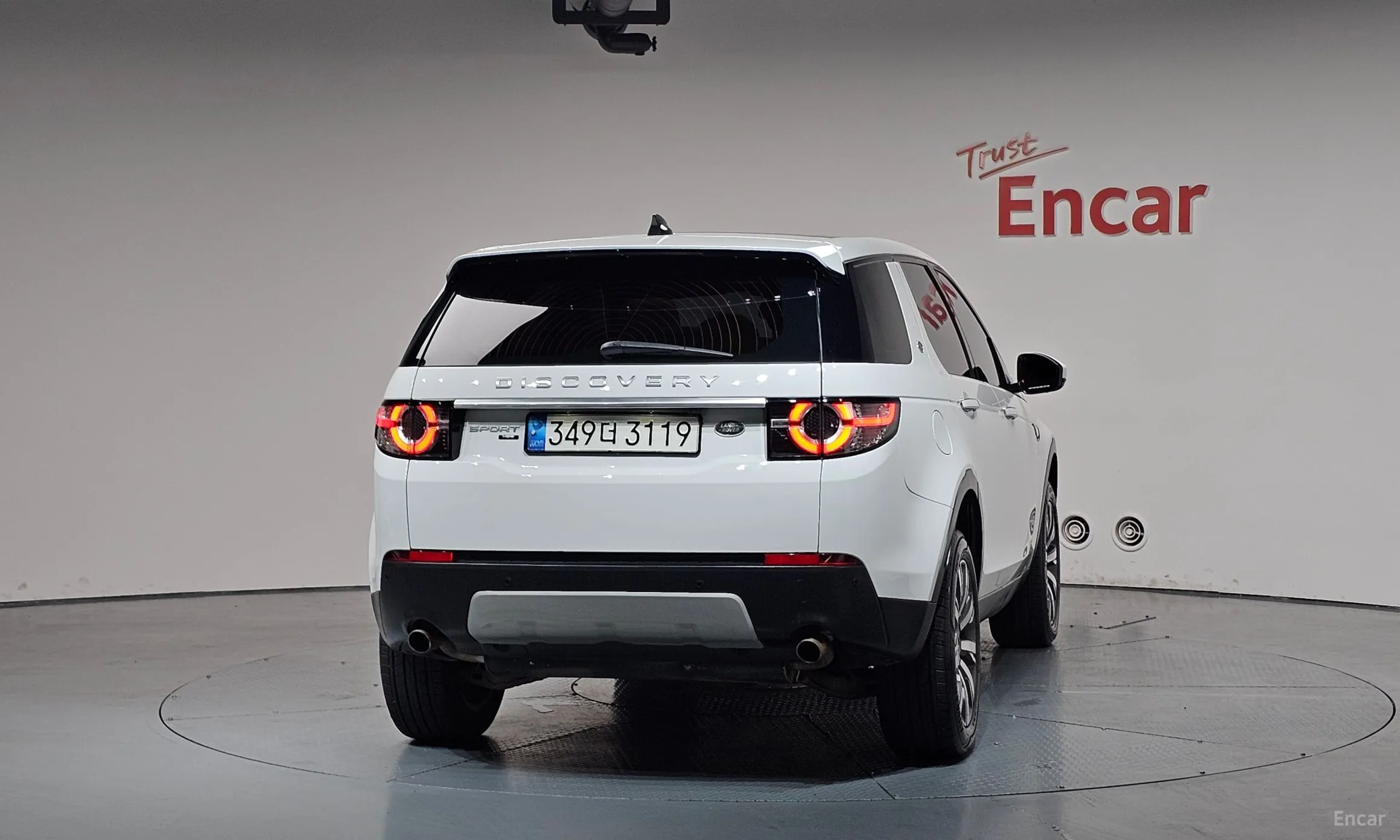 Land Rover Discovery Sports превью 4