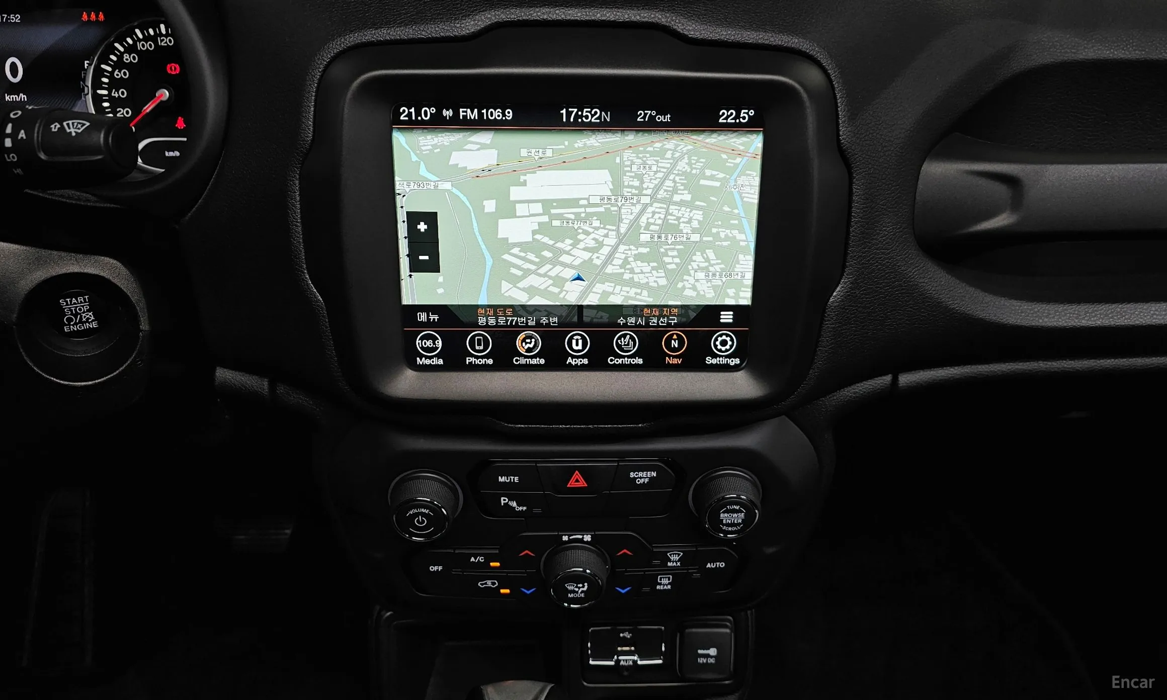 Jeep Renegade превью 12