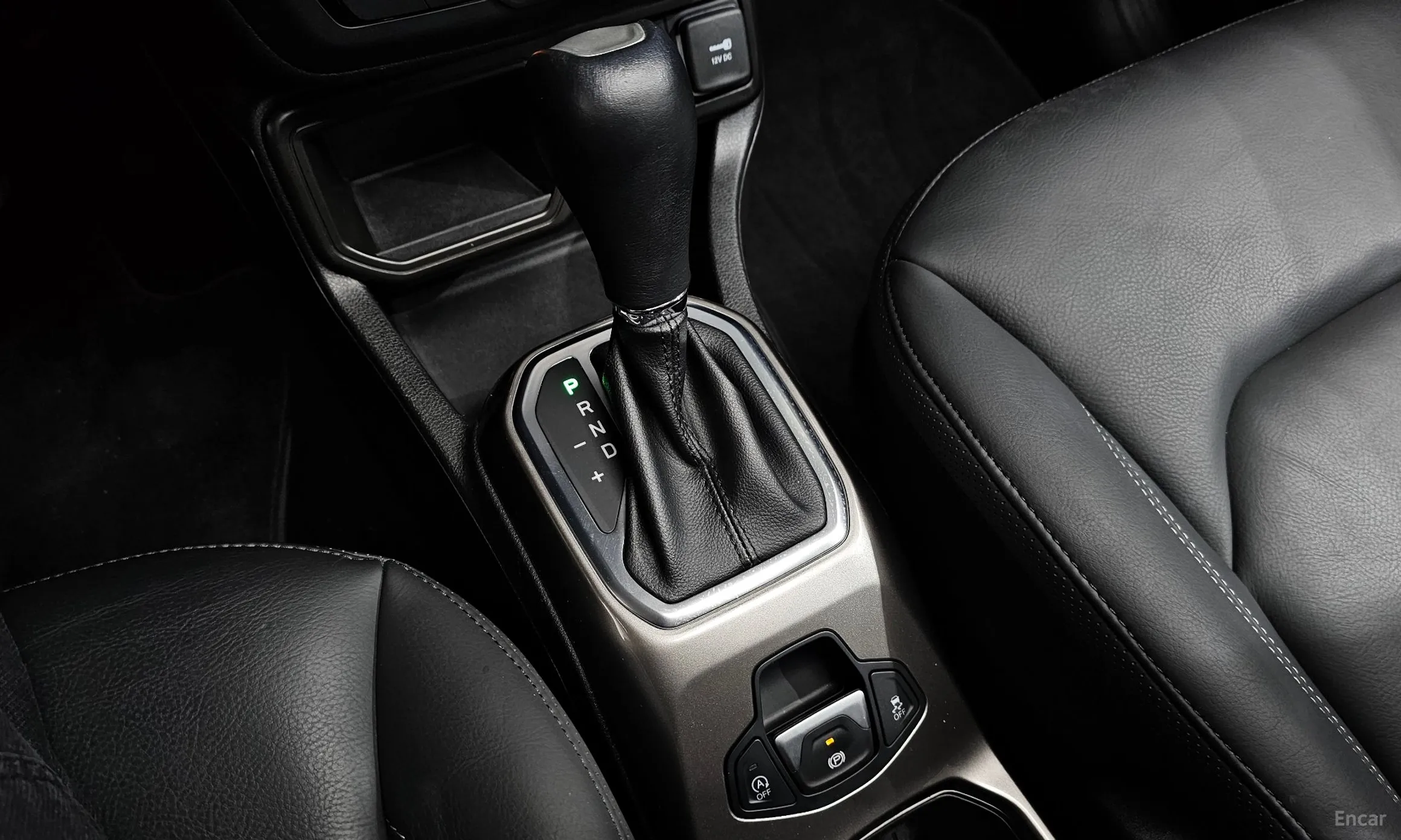 Jeep Renegade превью 9