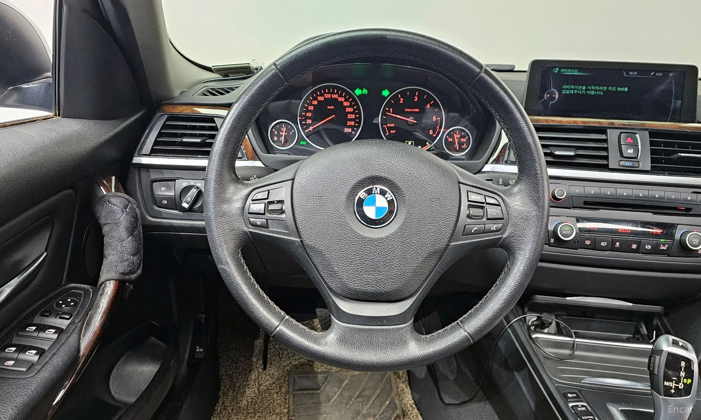 BMW 3 Series (F30) превью 12