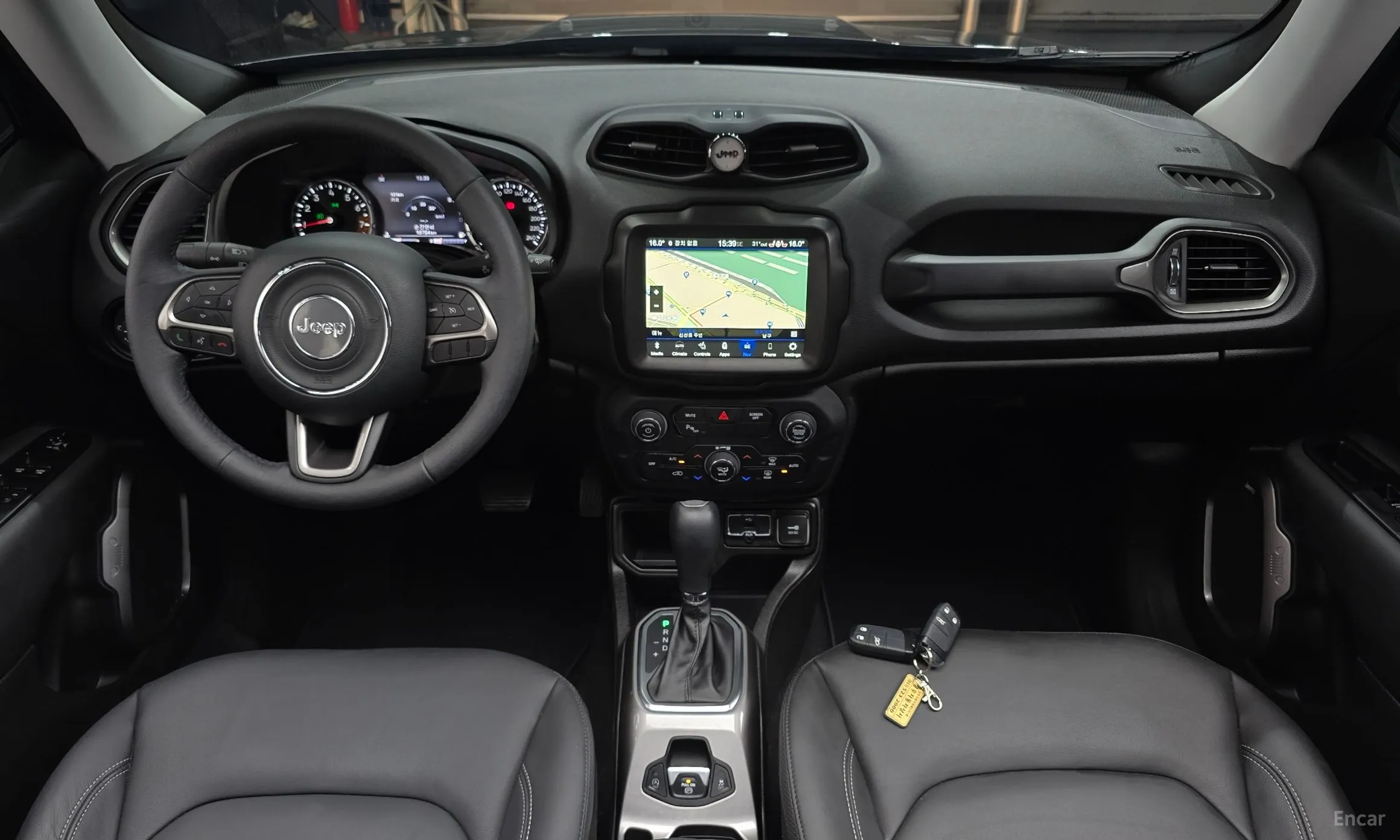 Jeep Renegade превью 7