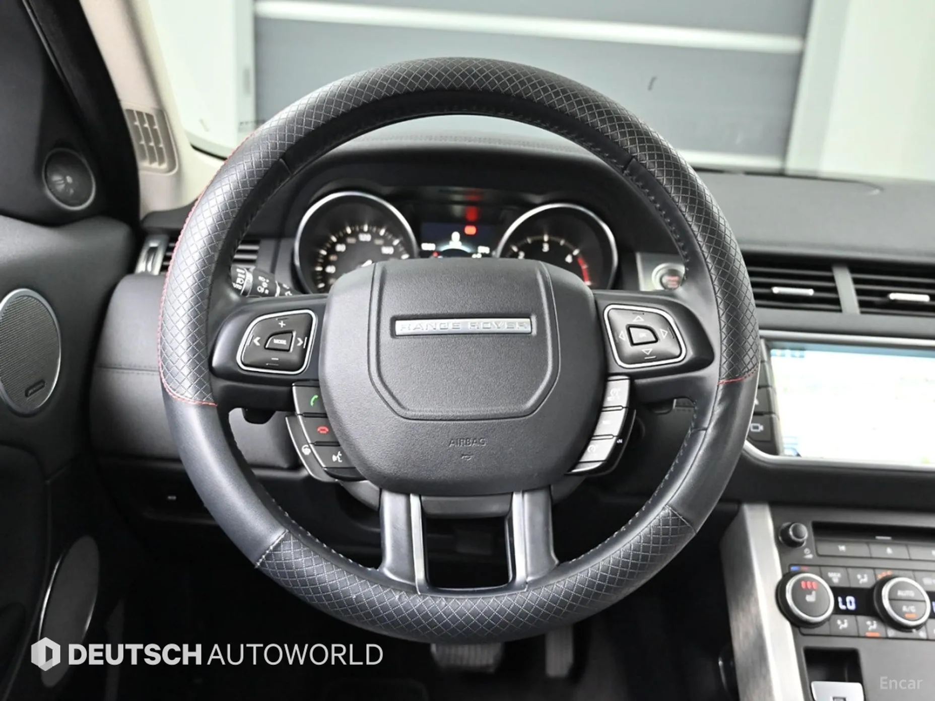 Land Rover Range Rover Evoque превью 13