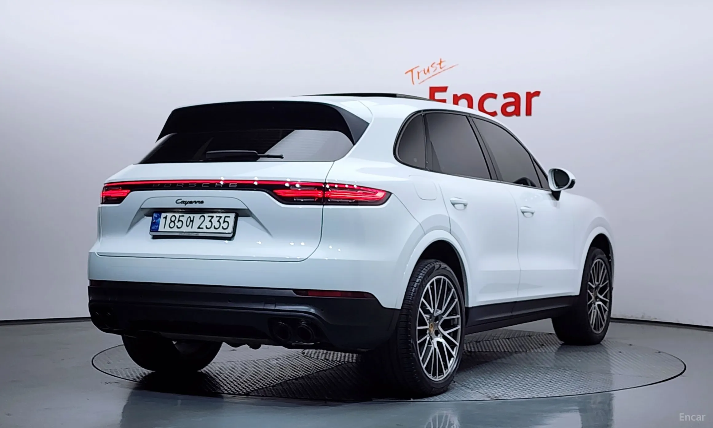 Porsche Cayenne (PO536) превью 2