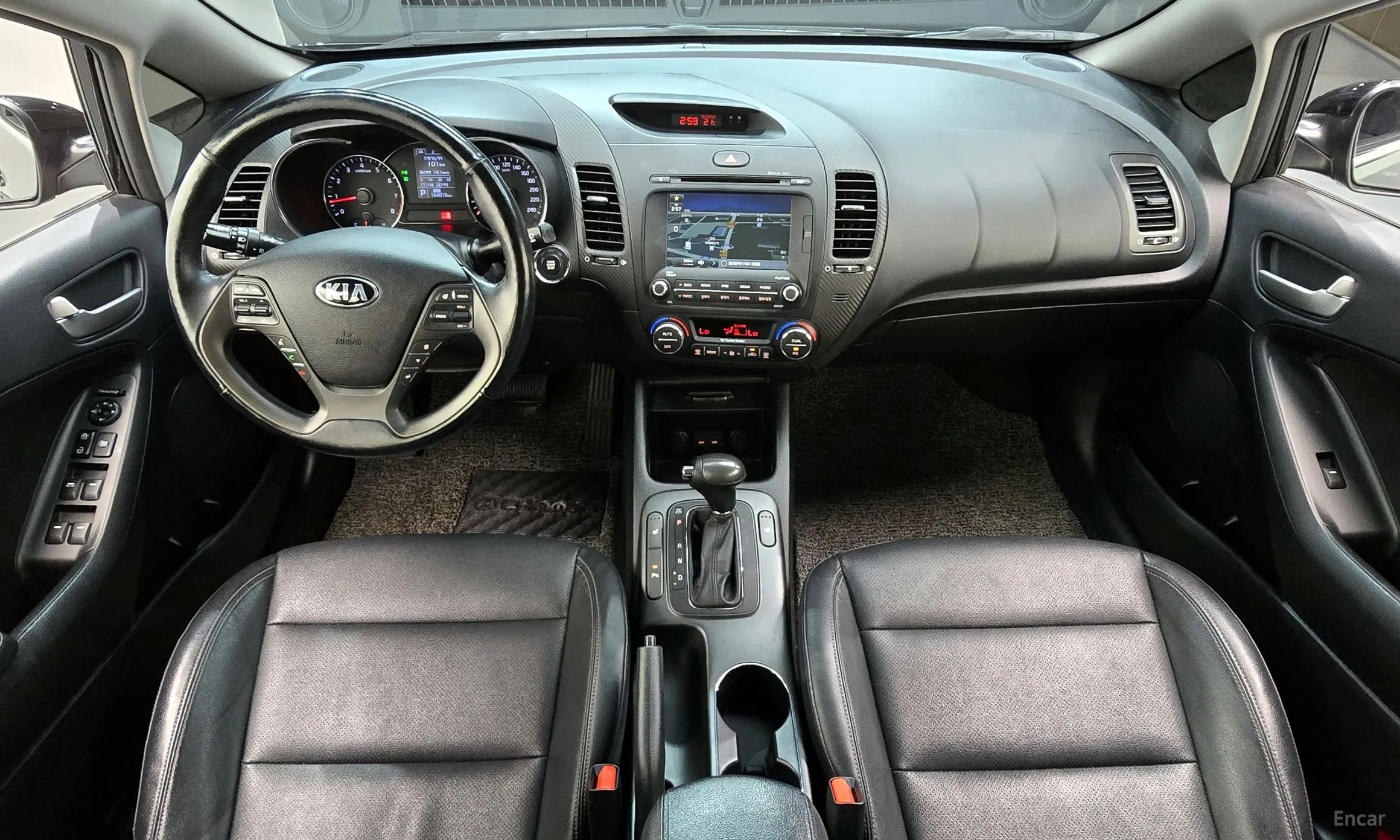 Kia K3 превью 7