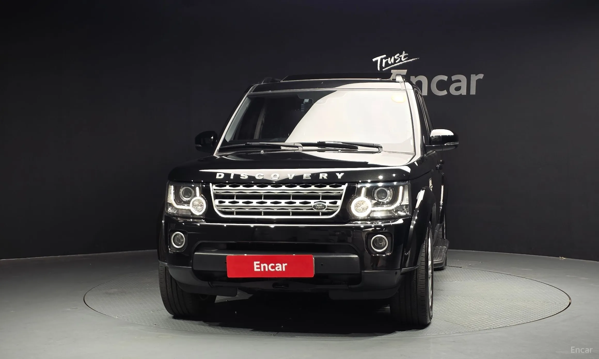 Land Rover Discovery 4 превью 3