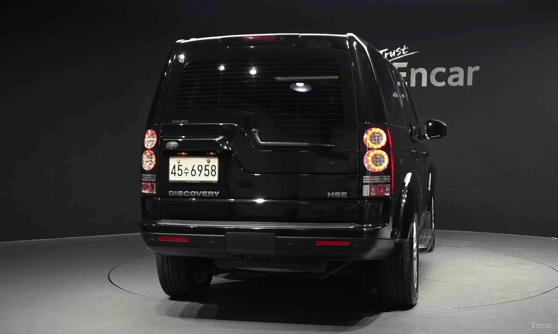 Land Rover Discovery 4 превью 4