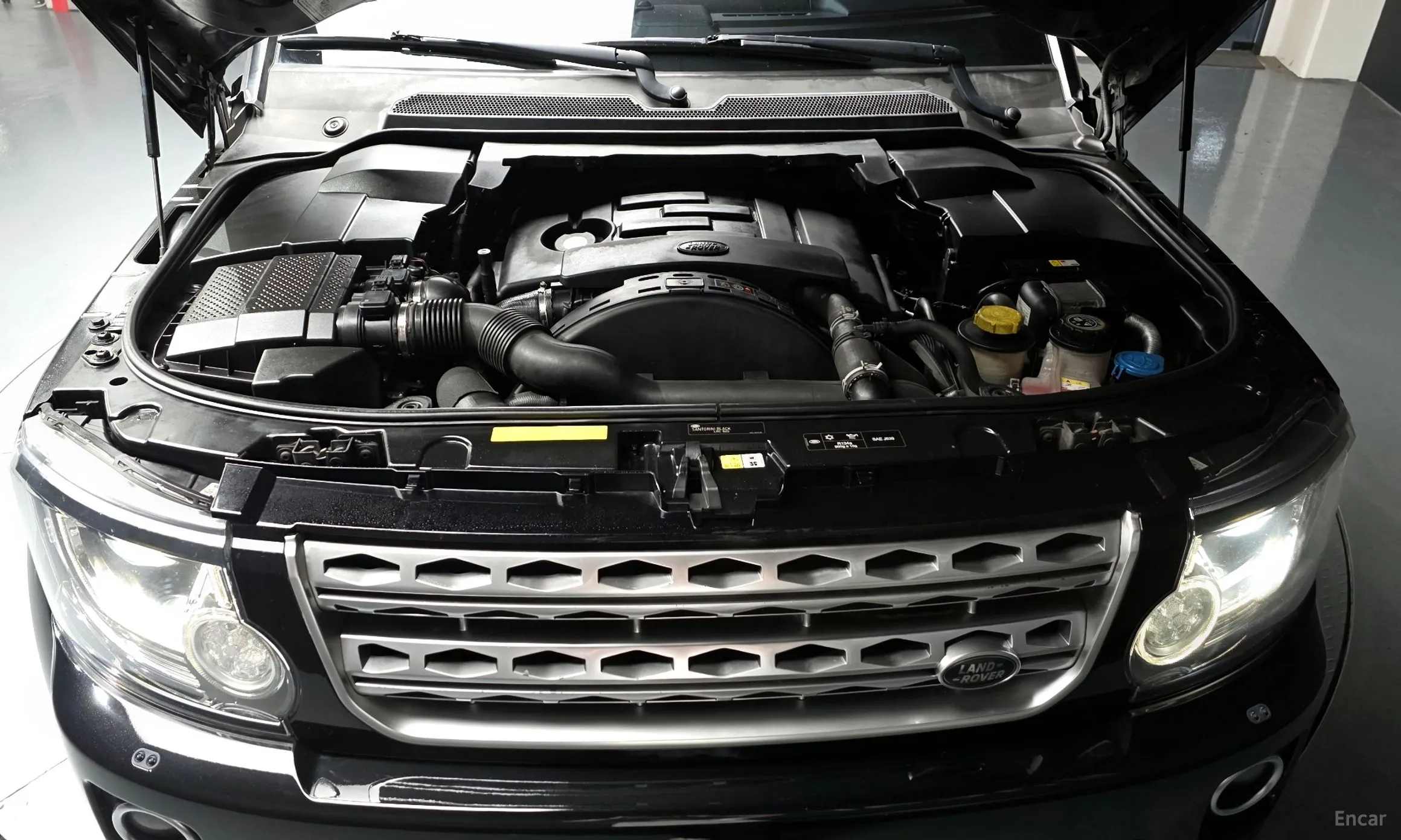 Land Rover Discovery 4 превью 6
