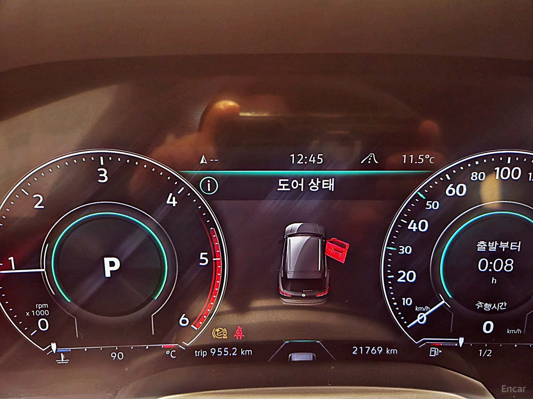 Volkswagen Touareg 3rd Generation превью 12