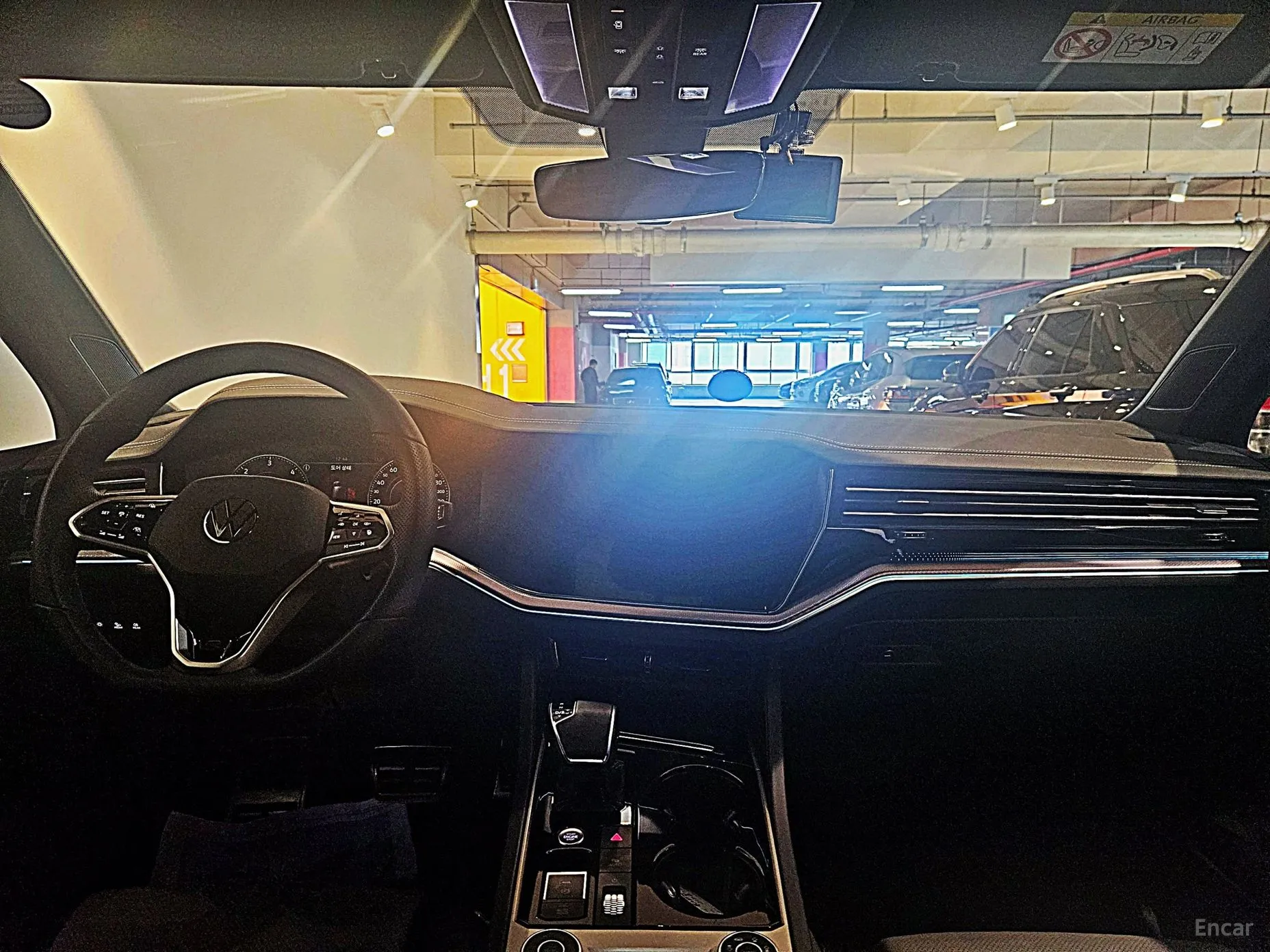 Volkswagen Touareg 3rd Generation превью 13