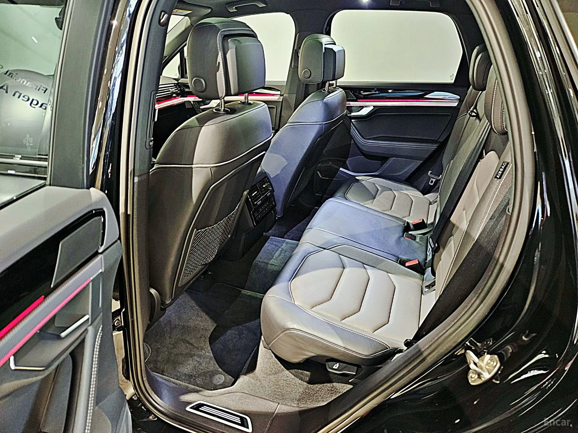 Volkswagen Touareg 3rd Generation превью 15