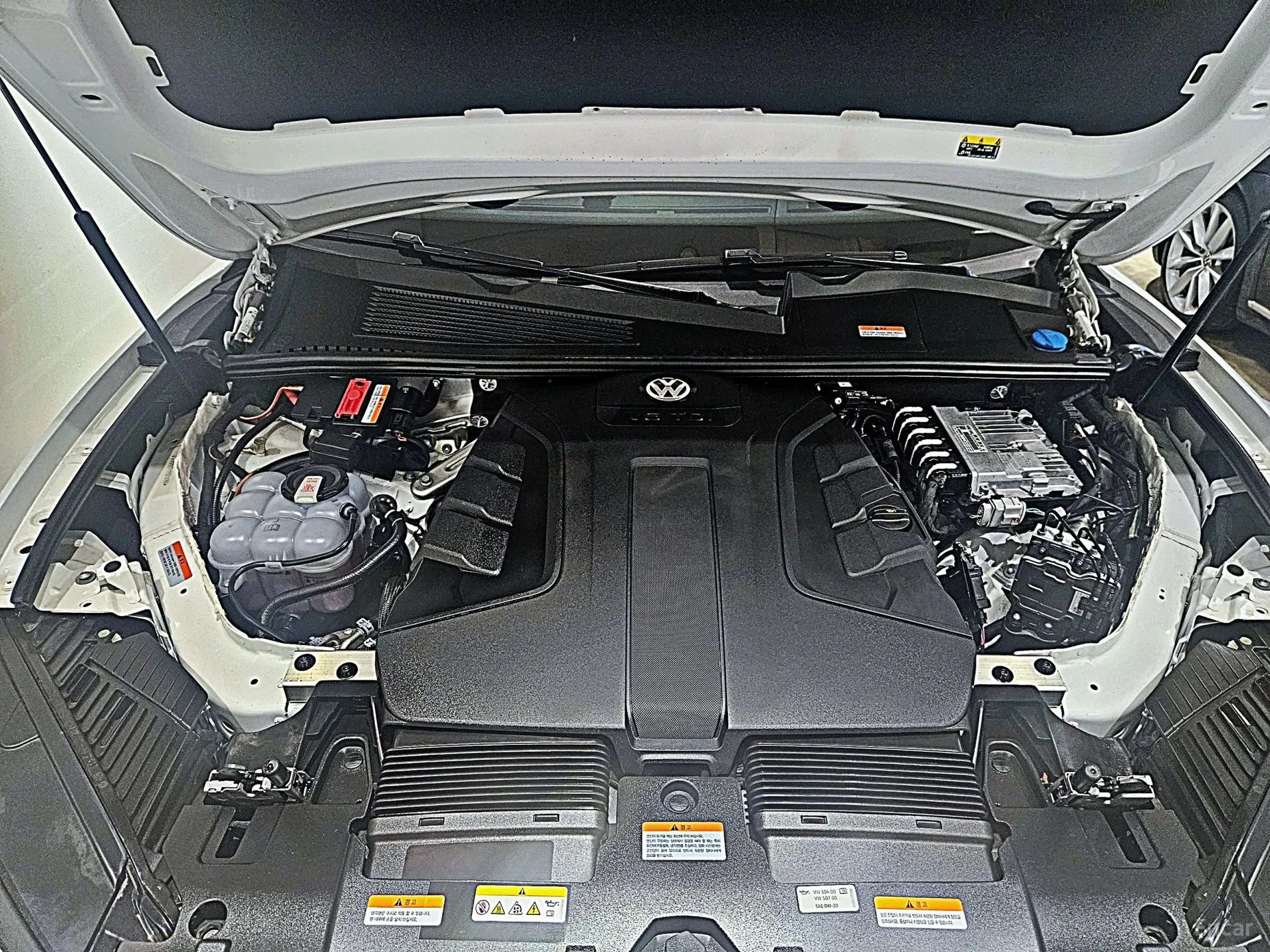 Volkswagen Touareg 3rd Generation превью 6