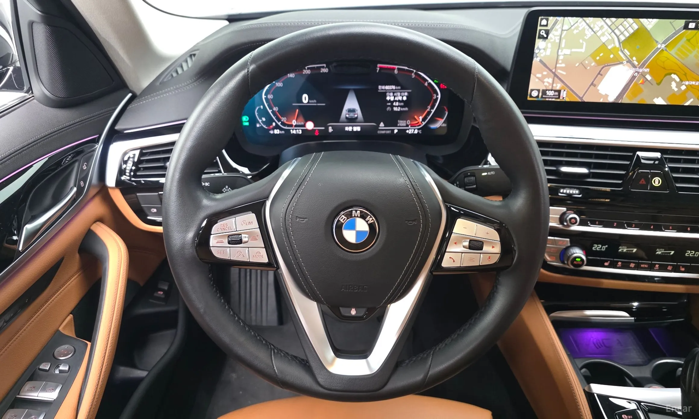 BMW 5 Series (G30) превью 14