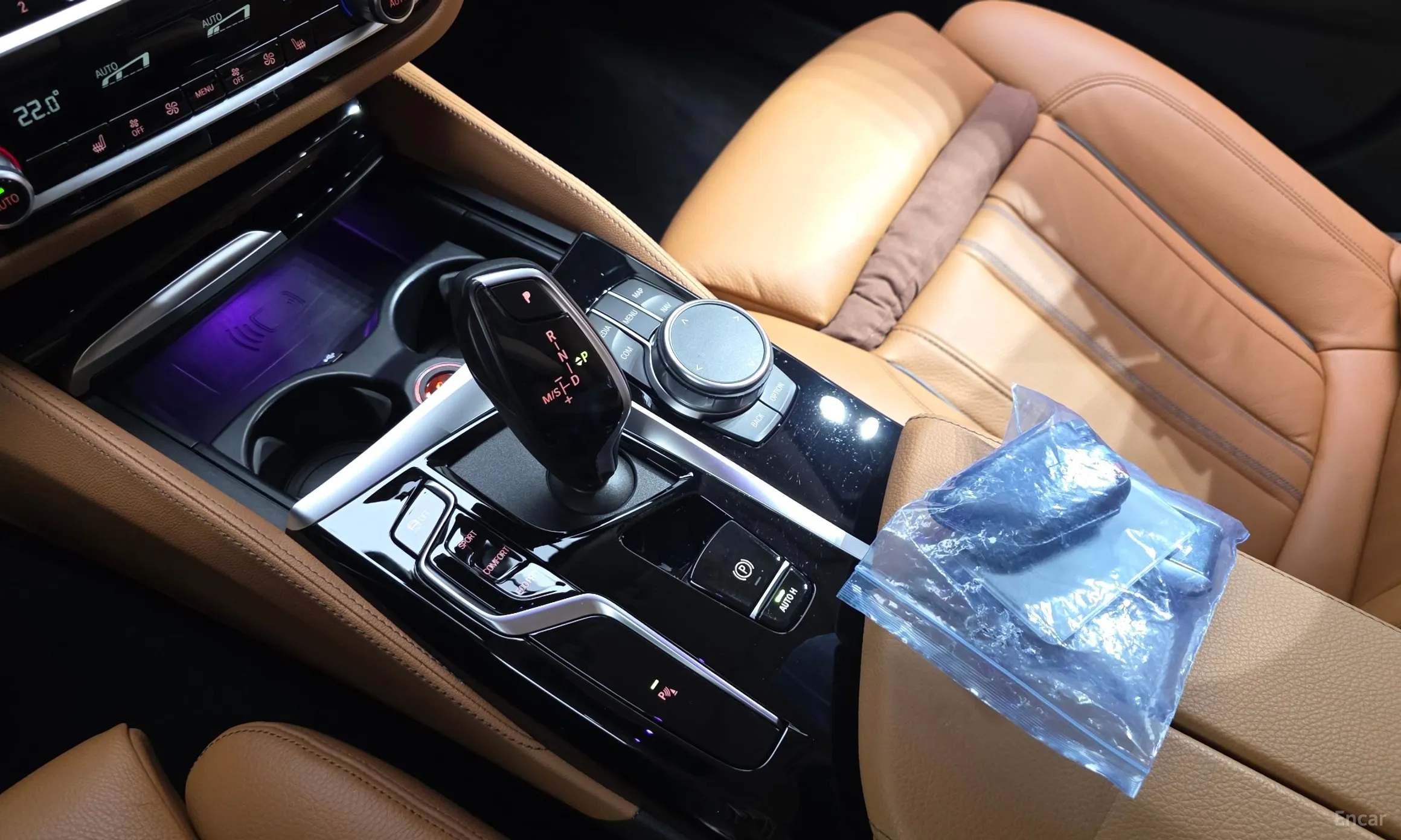 BMW 5 Series (G30) превью 9