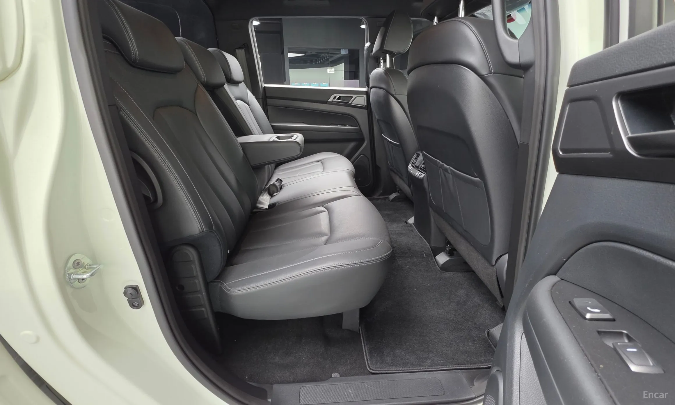 KG Mobility (SsangYong) Rexton Sports превью 12