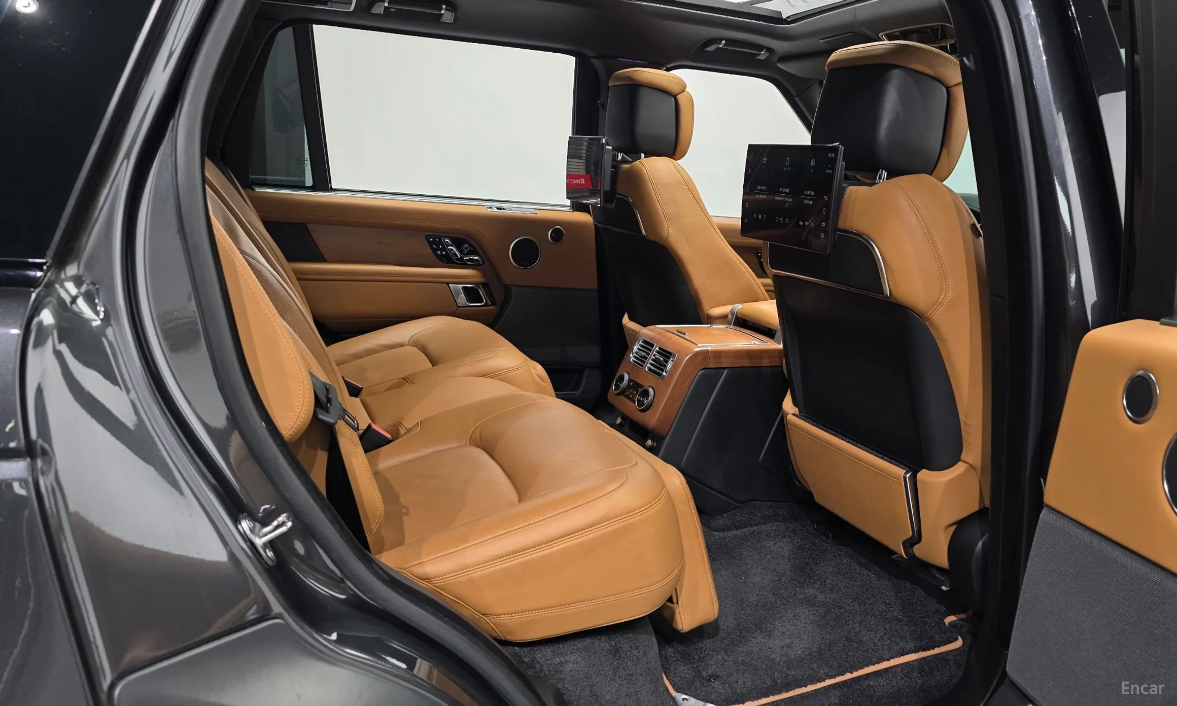 Land Rover Range Rover 4th Generation превью 12