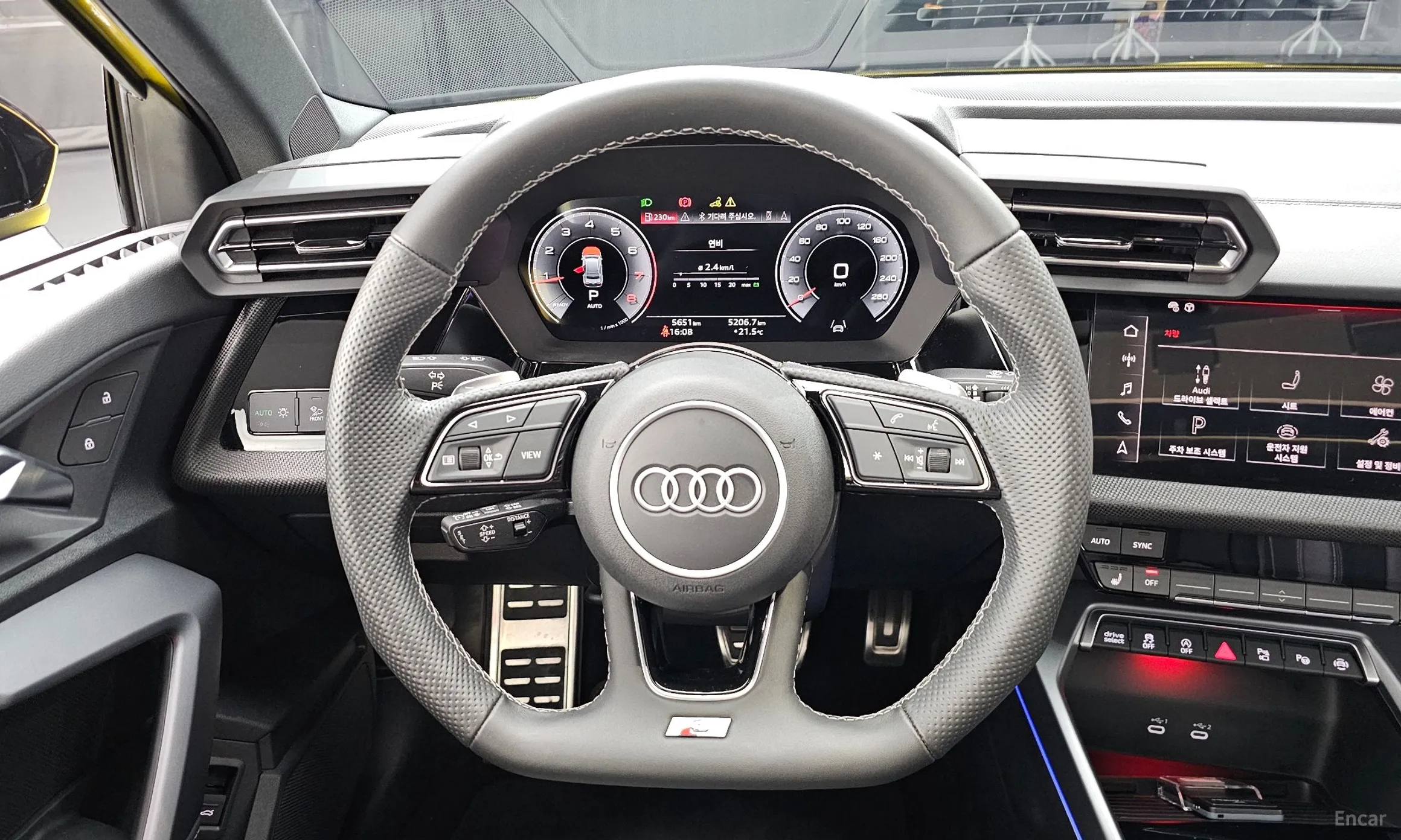 Audi A3 (8Y) превью 13
