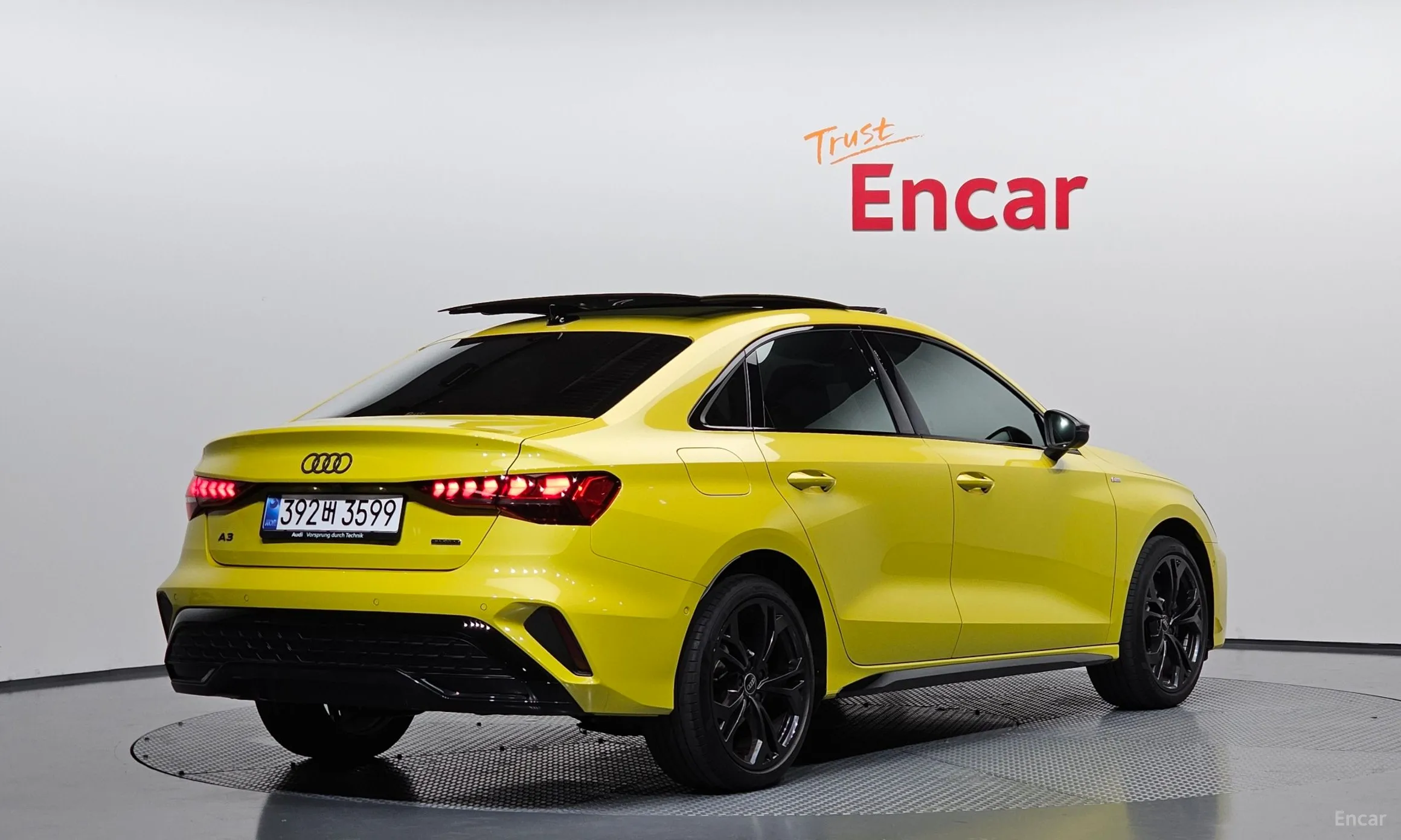 Audi A3 (8Y) превью 2