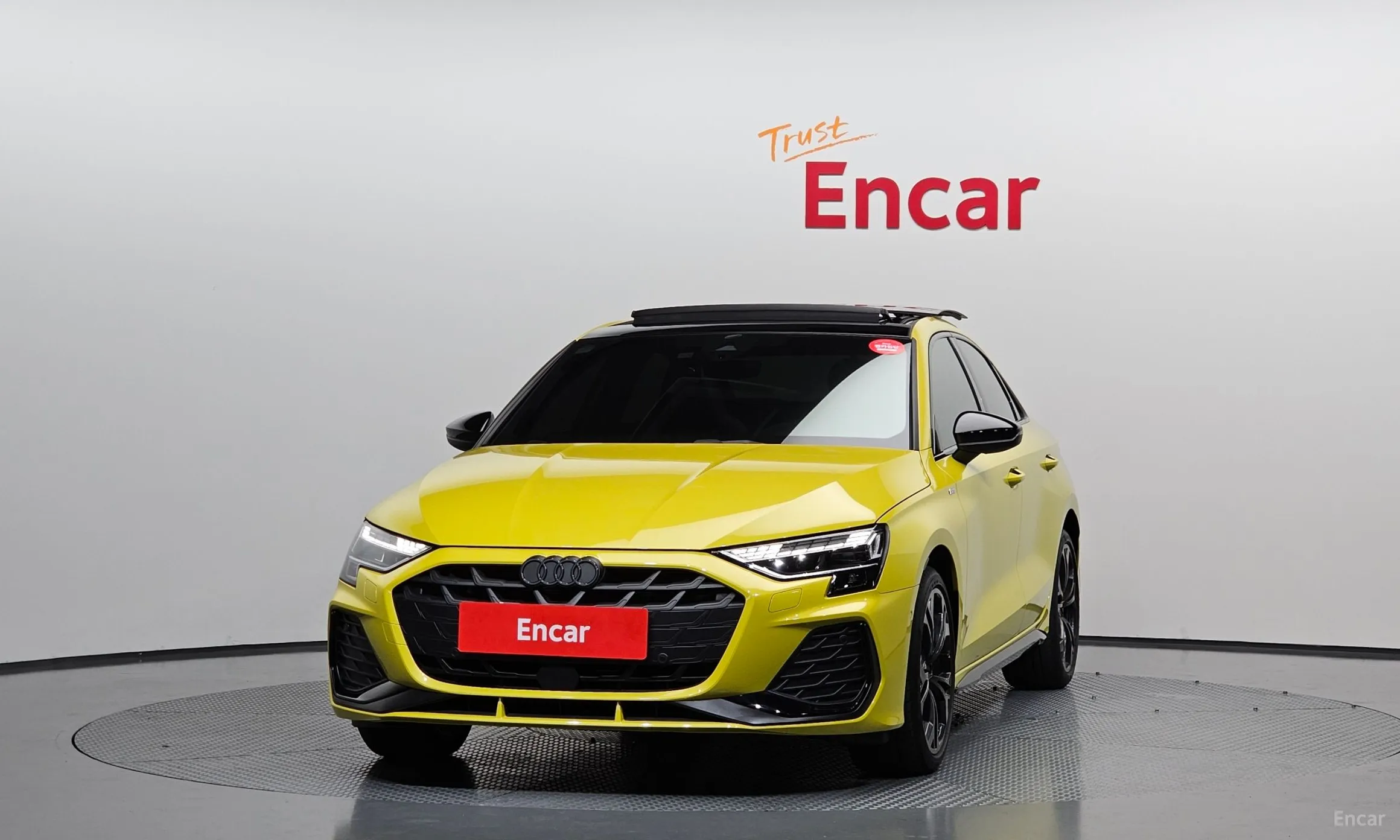 Audi A3 (8Y) превью 3