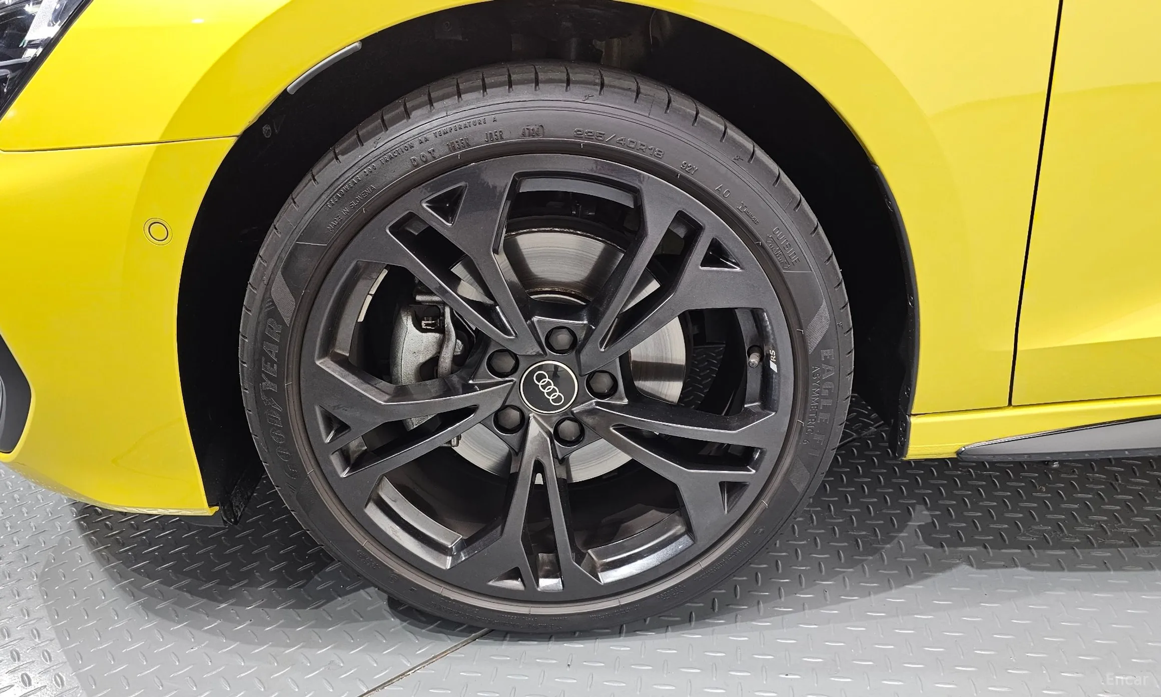 Audi A3 (8Y) превью 5