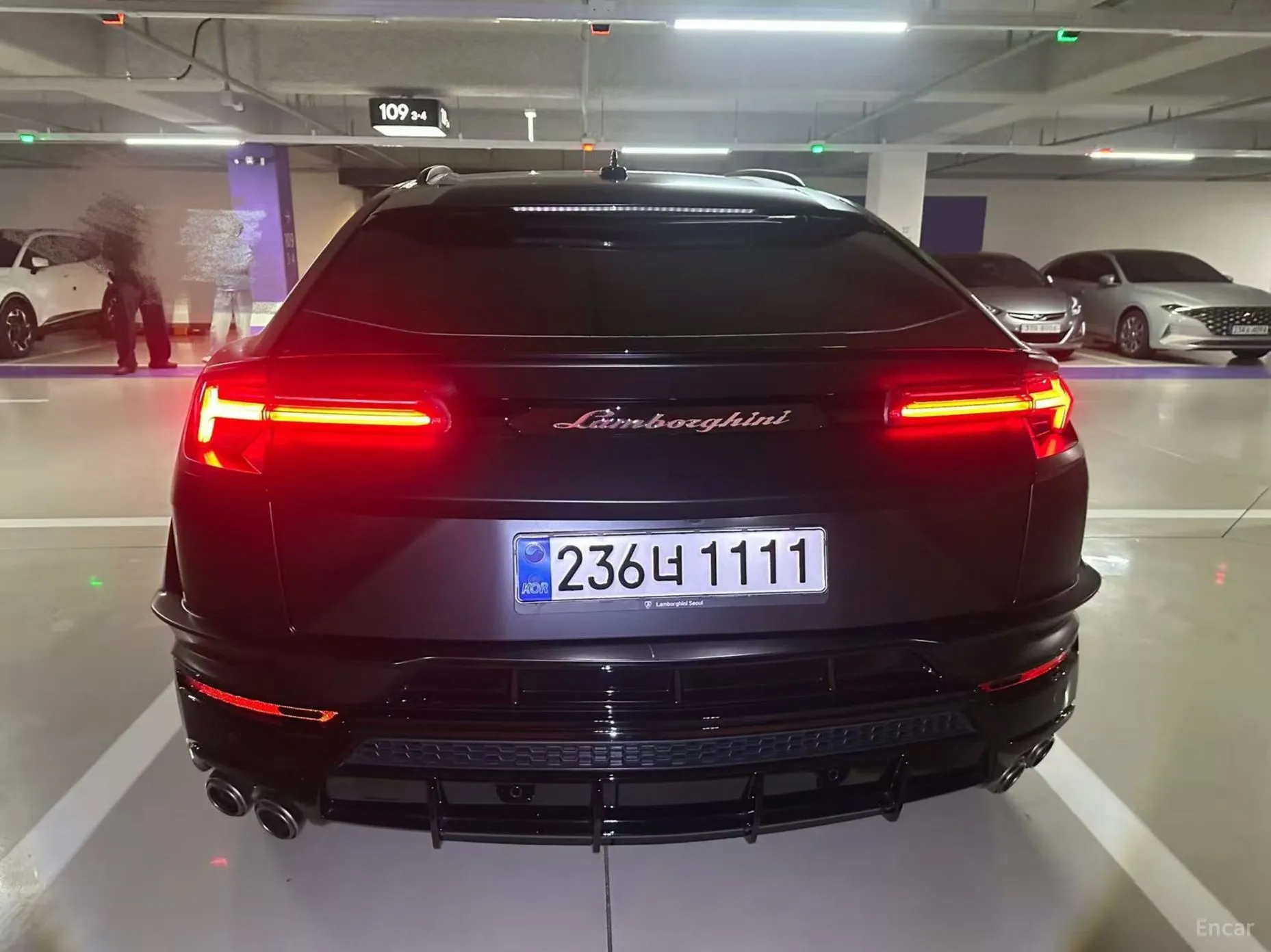 Lamborghini Urus превью 3