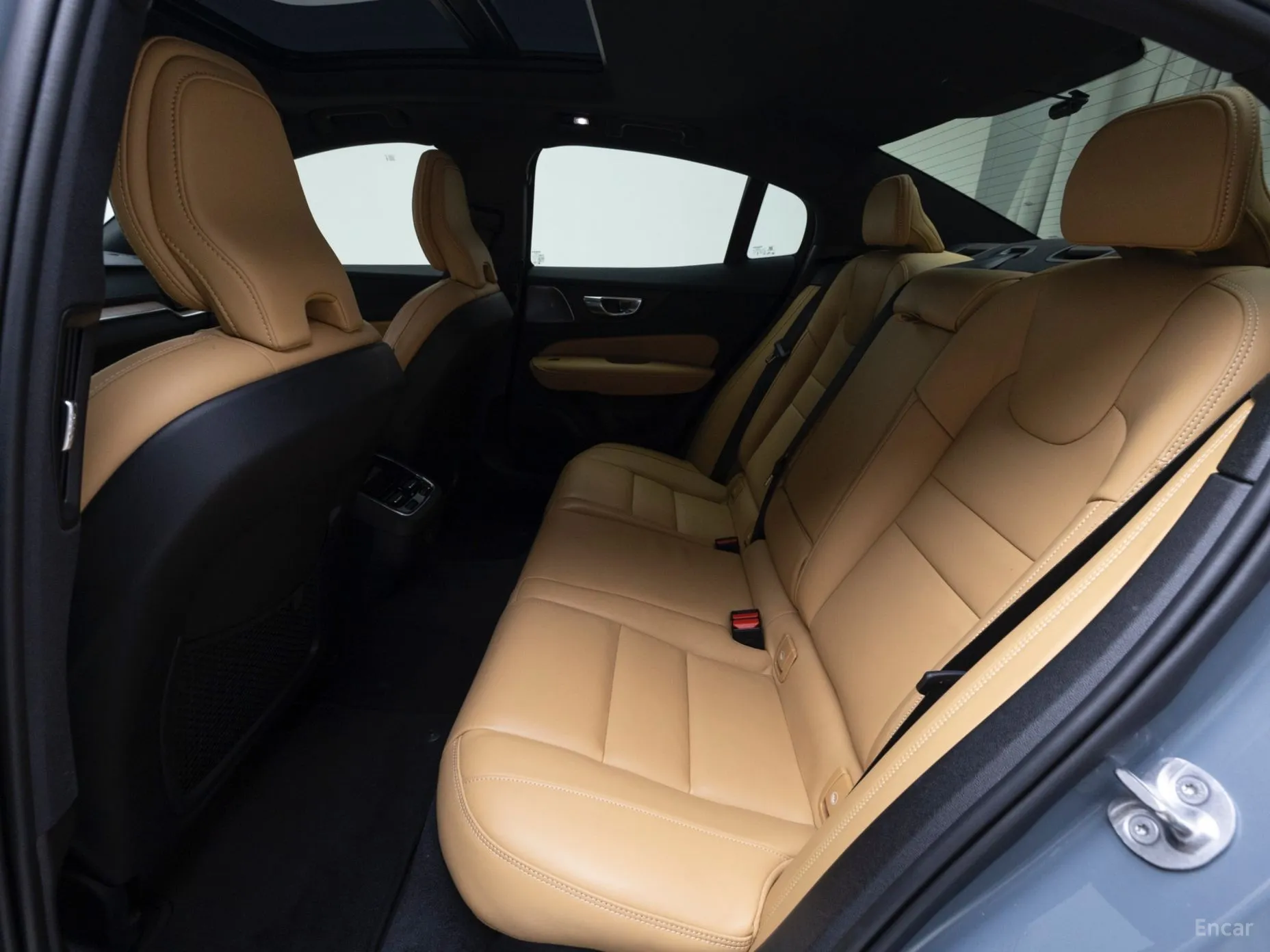 Volvo S60 3rd Generation превью 10