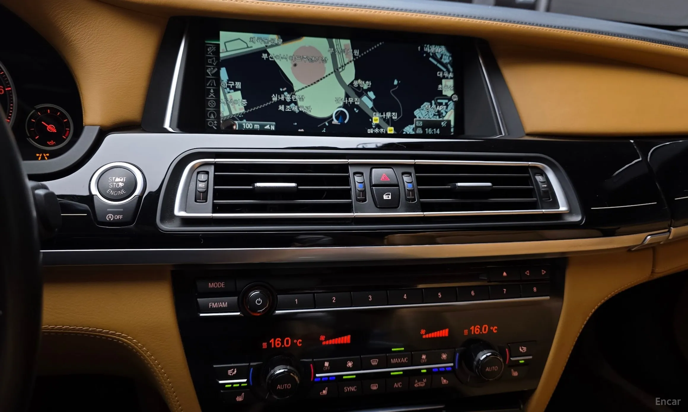 BMW 7 Series (F01) превью 14