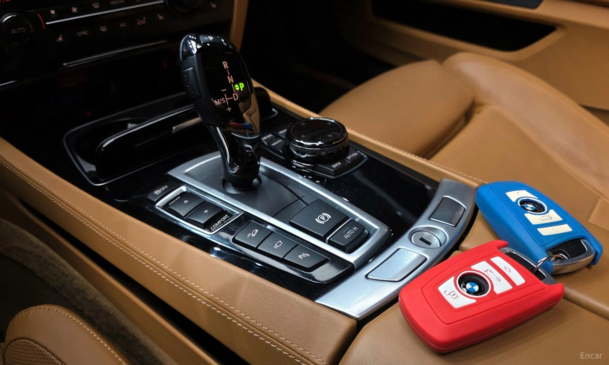BMW 7 Series (F01) превью 9