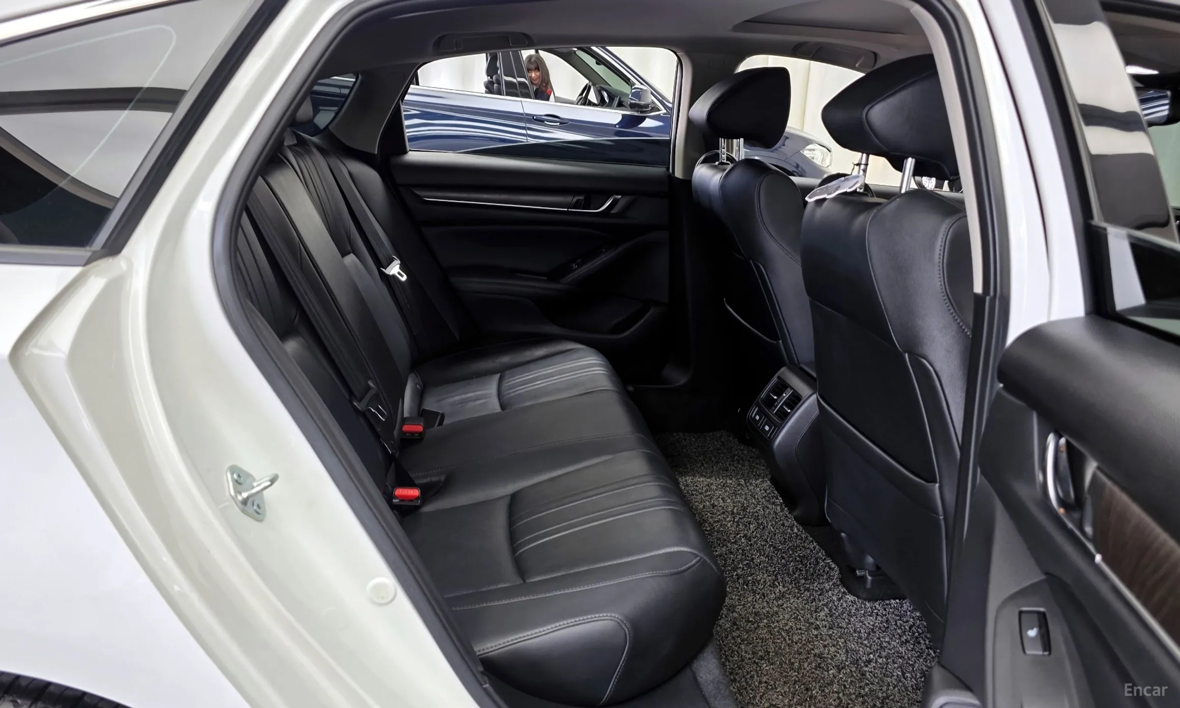 Honda Accord 10th Generation превью 12