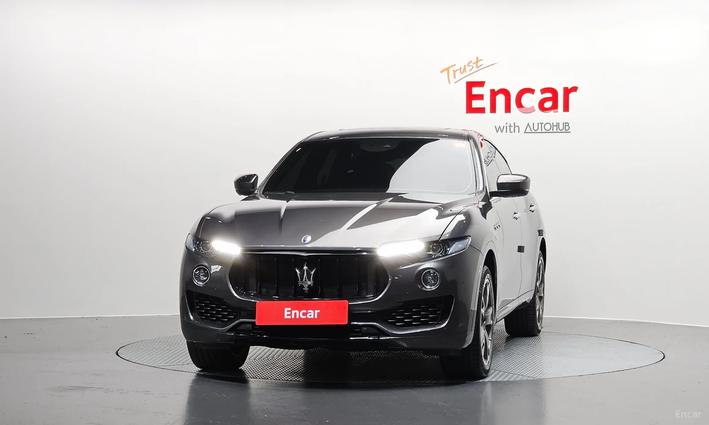 Maserati Levante превью 3