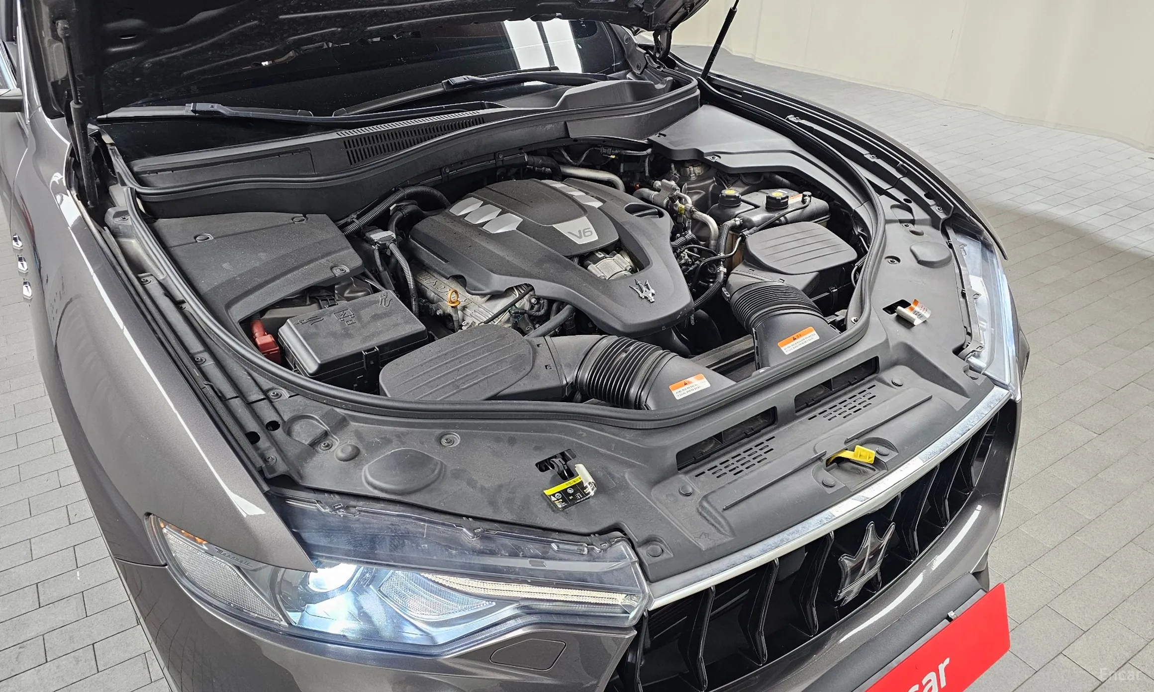 Maserati Levante превью 6