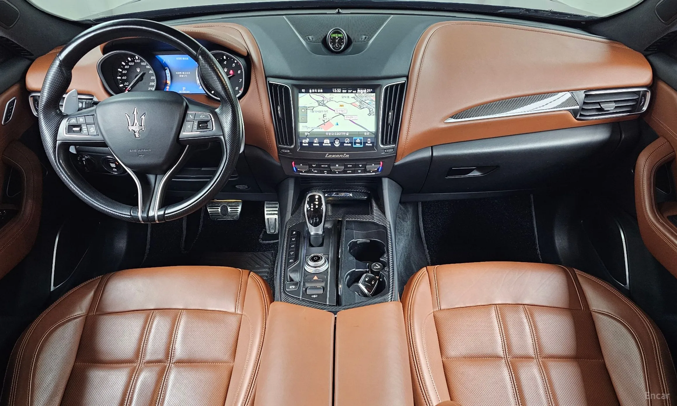 Maserati Levante превью 7
