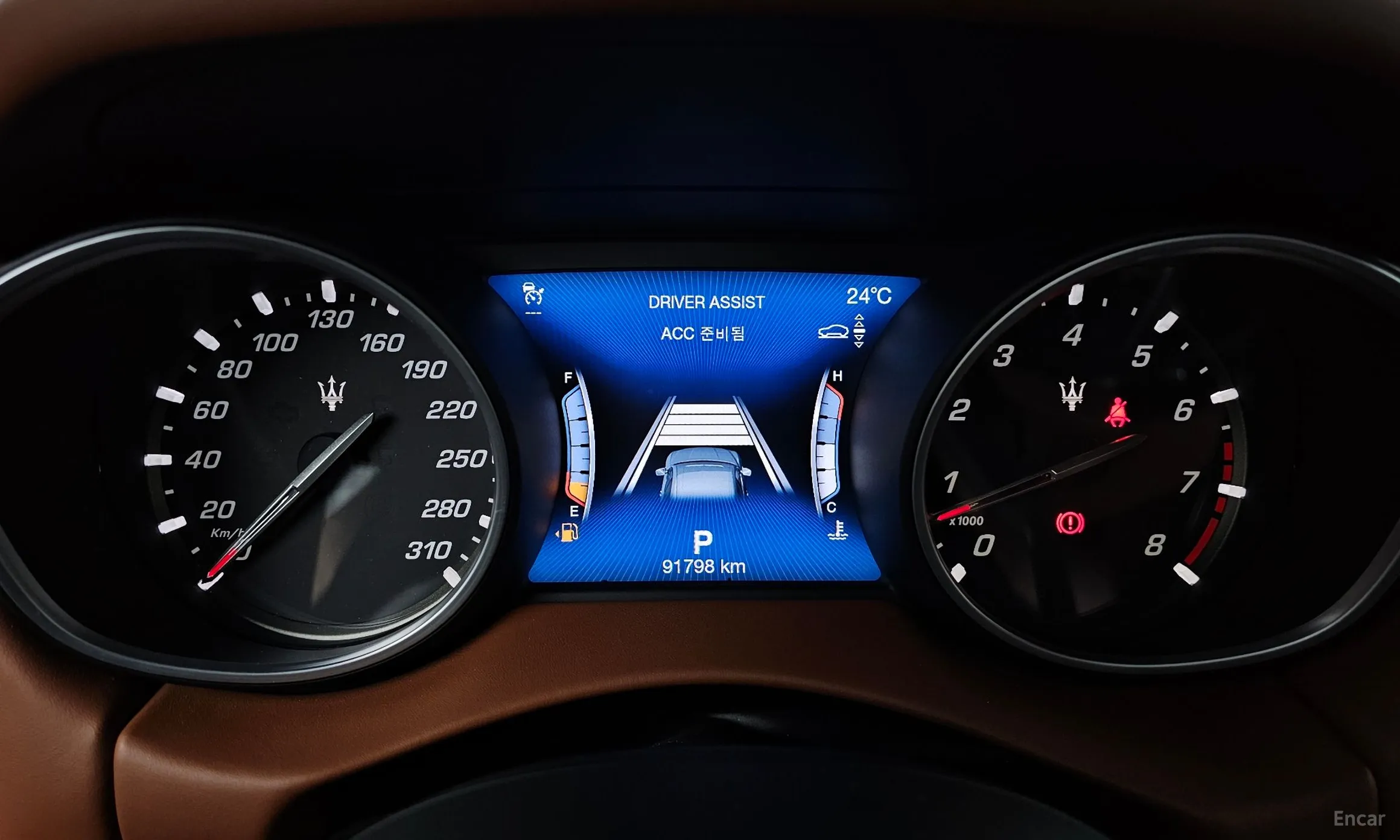 Maserati Levante превью 8