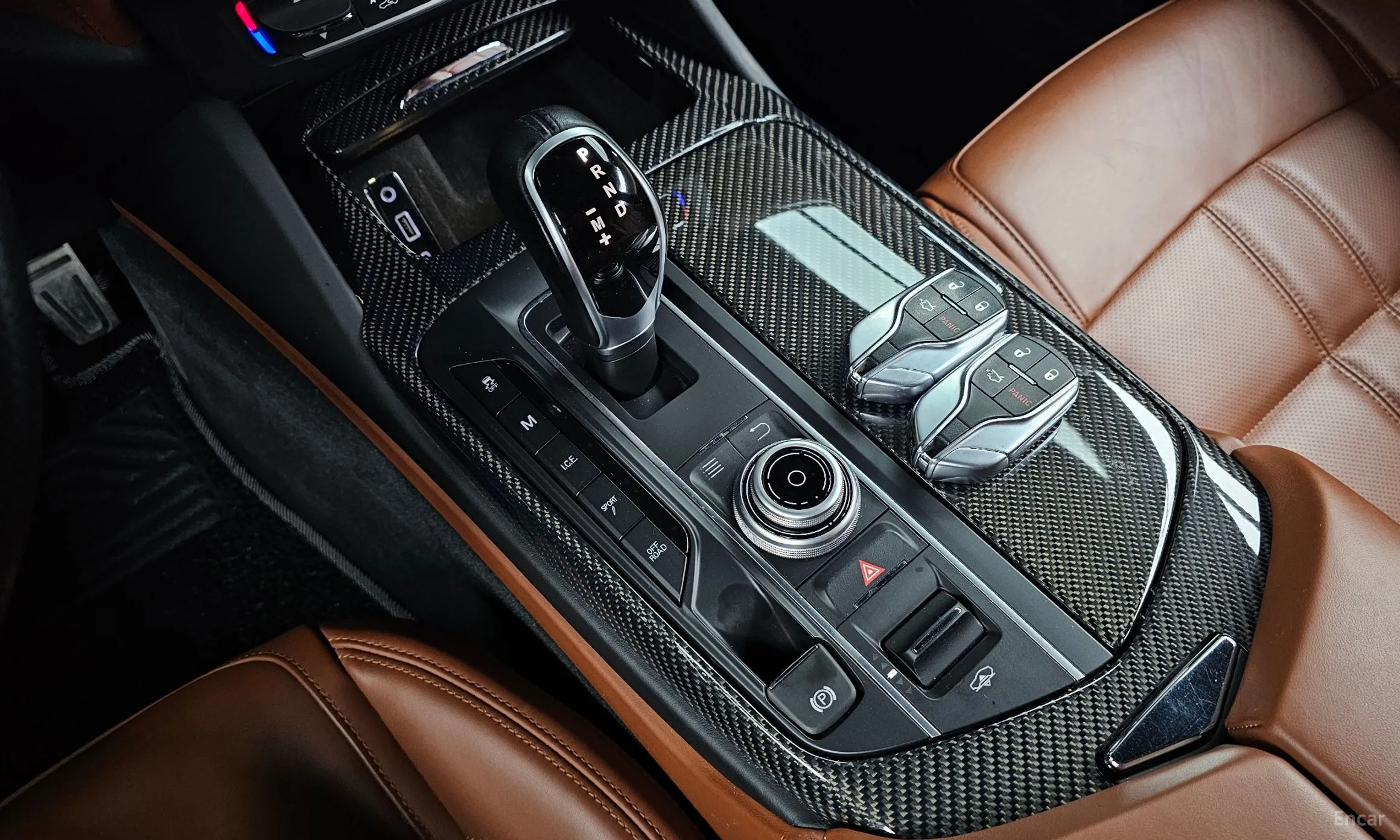 Maserati Levante превью 9