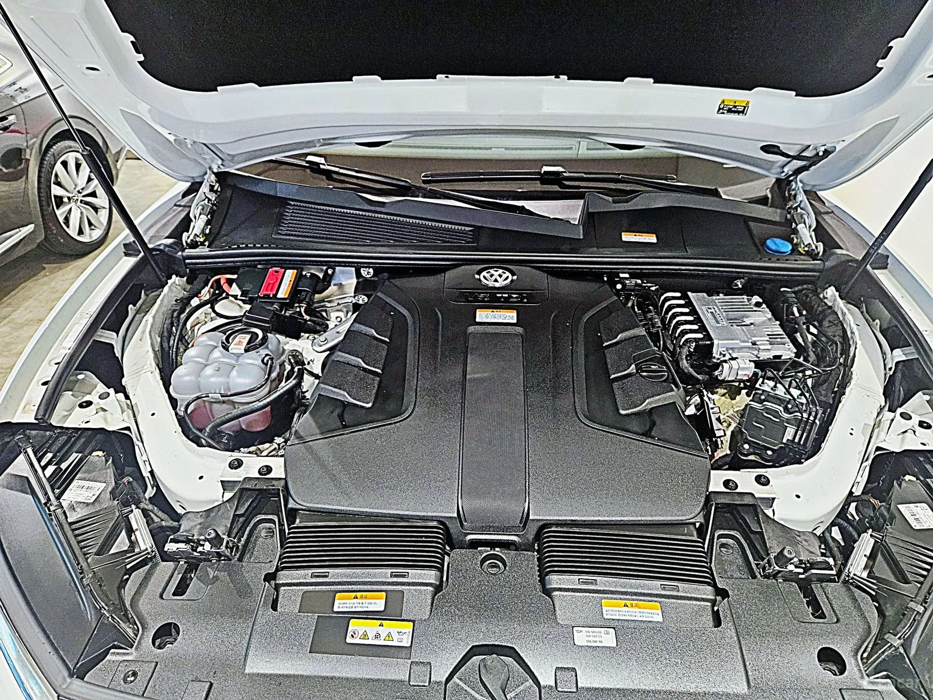 Volkswagen Touareg 3rd Generation превью 6