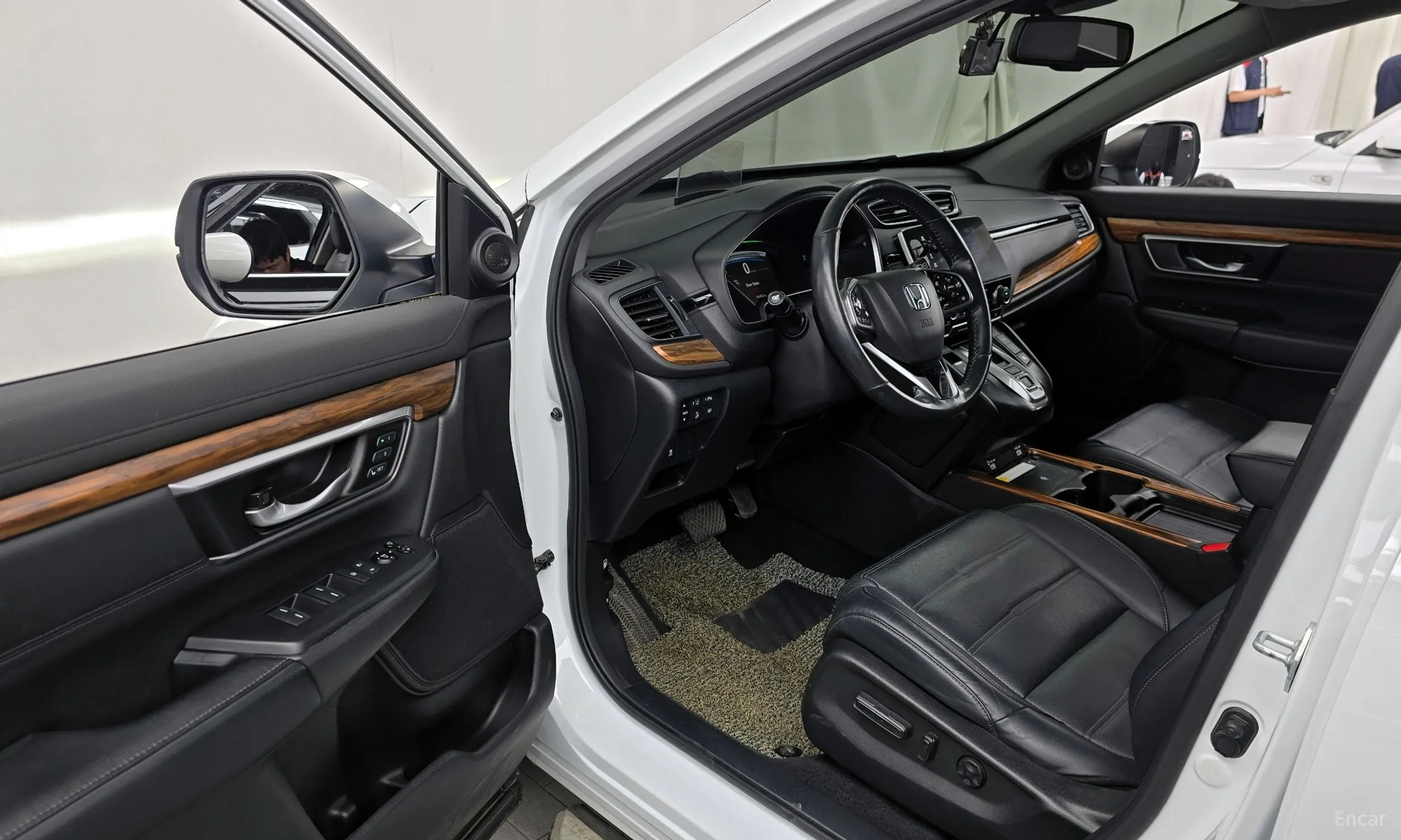 Honda CR-V 5th generation превью 10