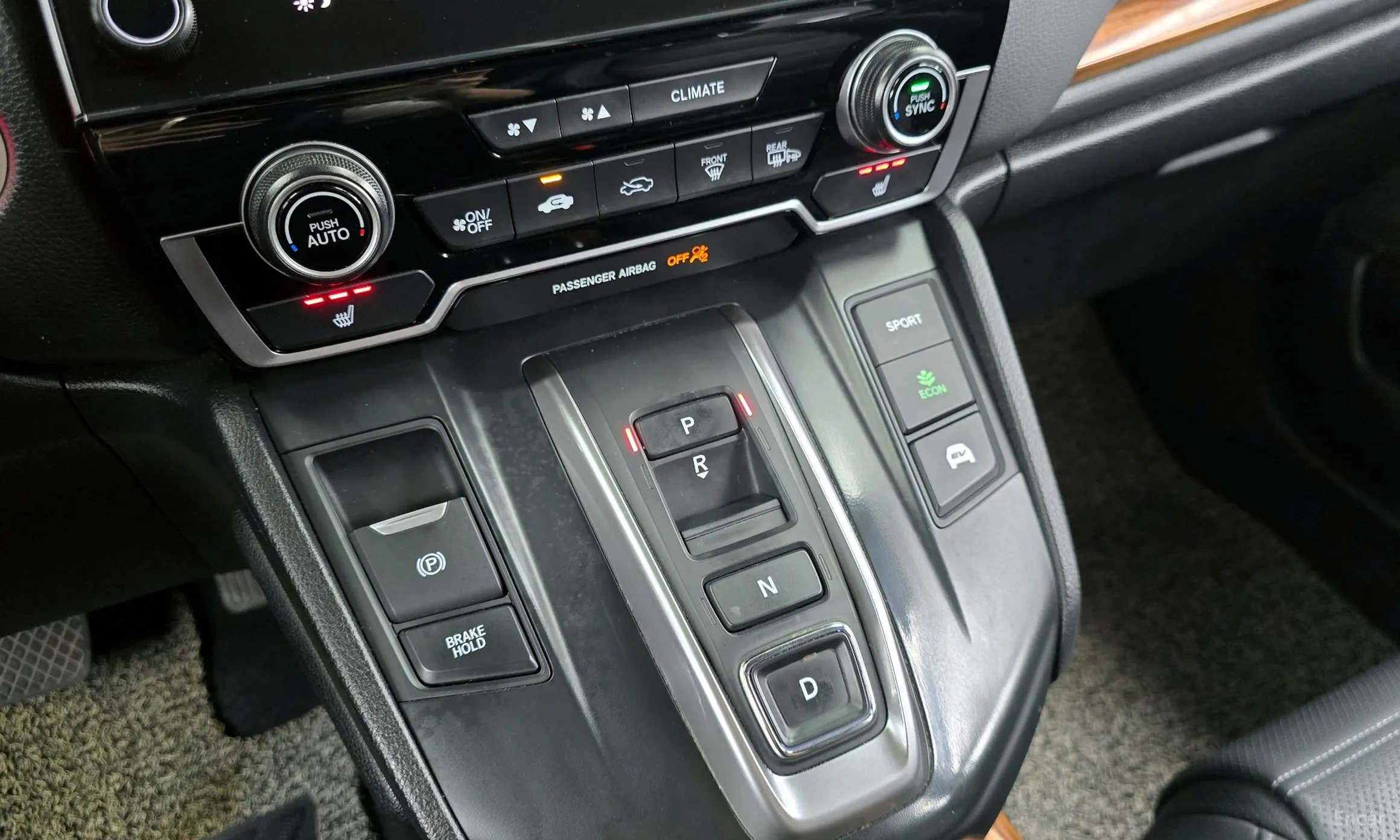 Honda CR-V 5th generation превью 9
